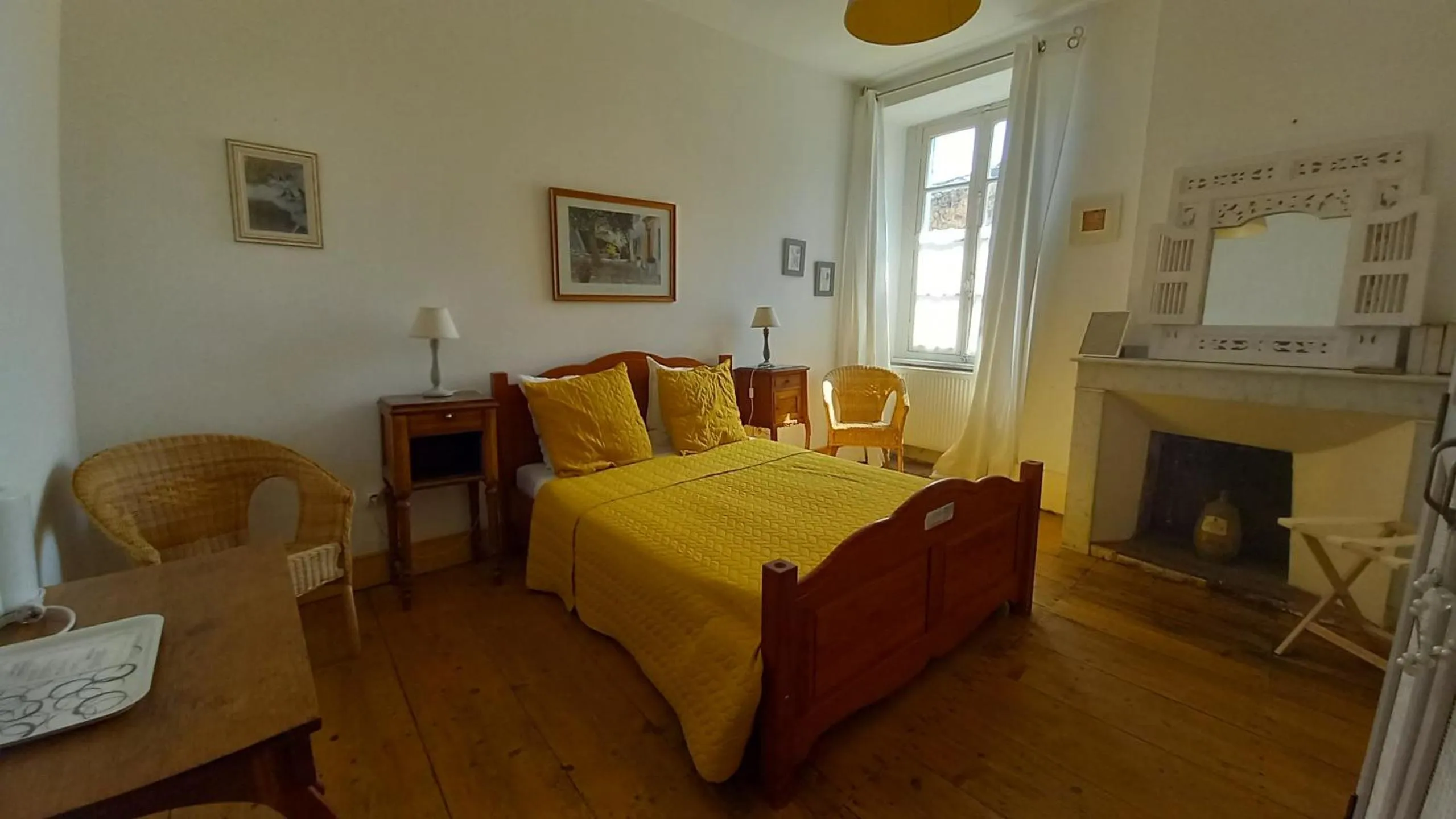 Bed in Maison Rives - Village du Livre de Montolieu