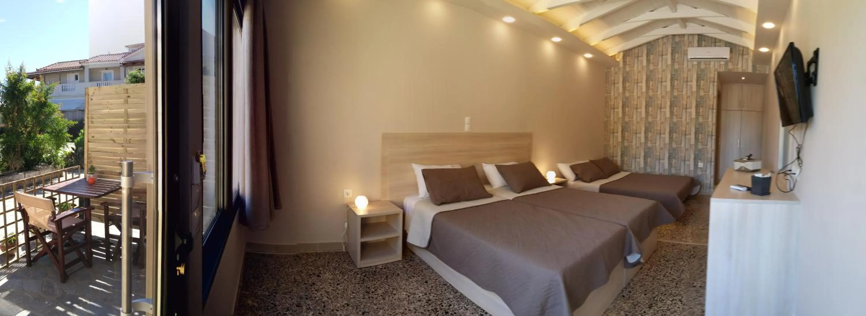 Bed in Anetis Beach Hotel