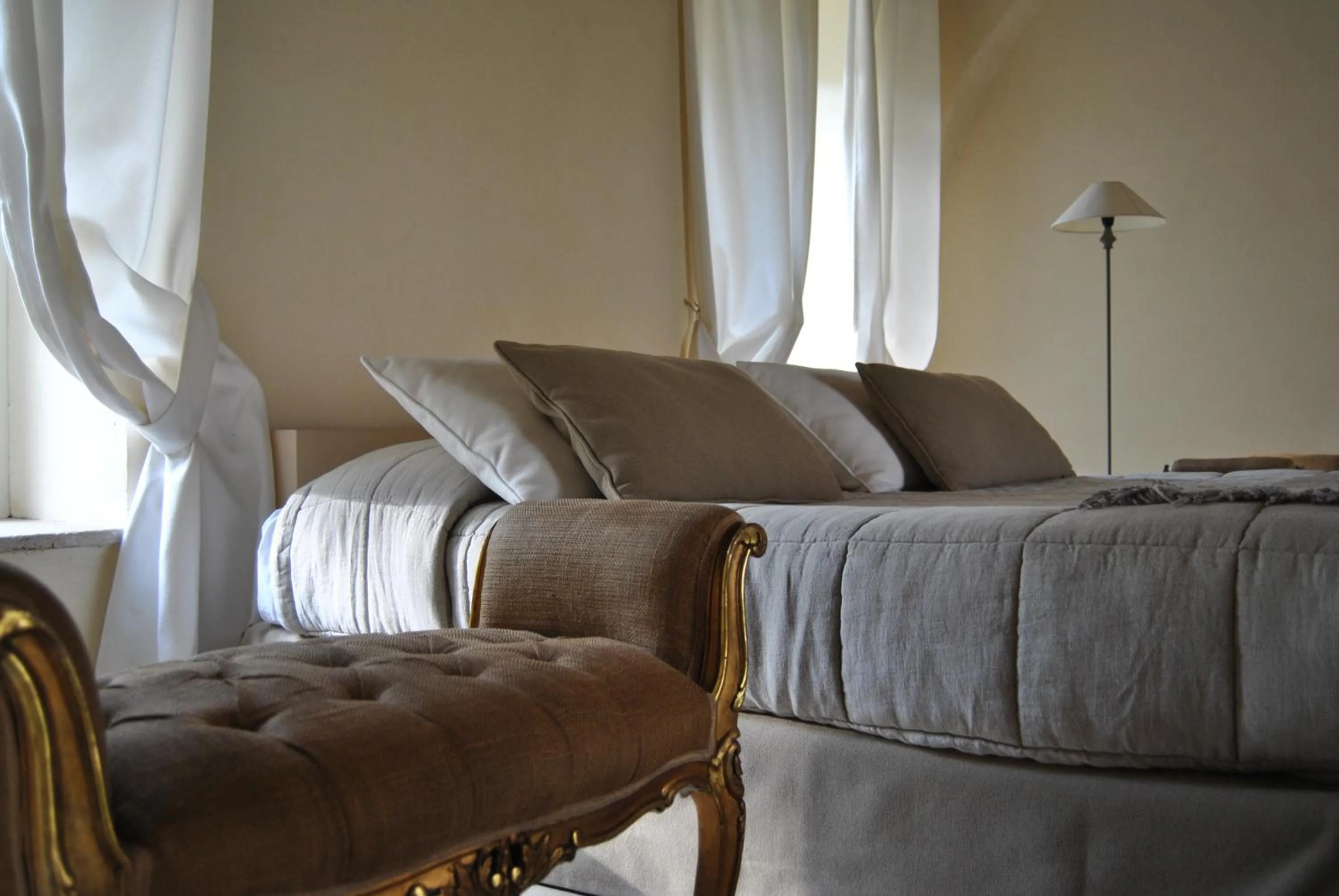 Decorative detail in Castello Camemi