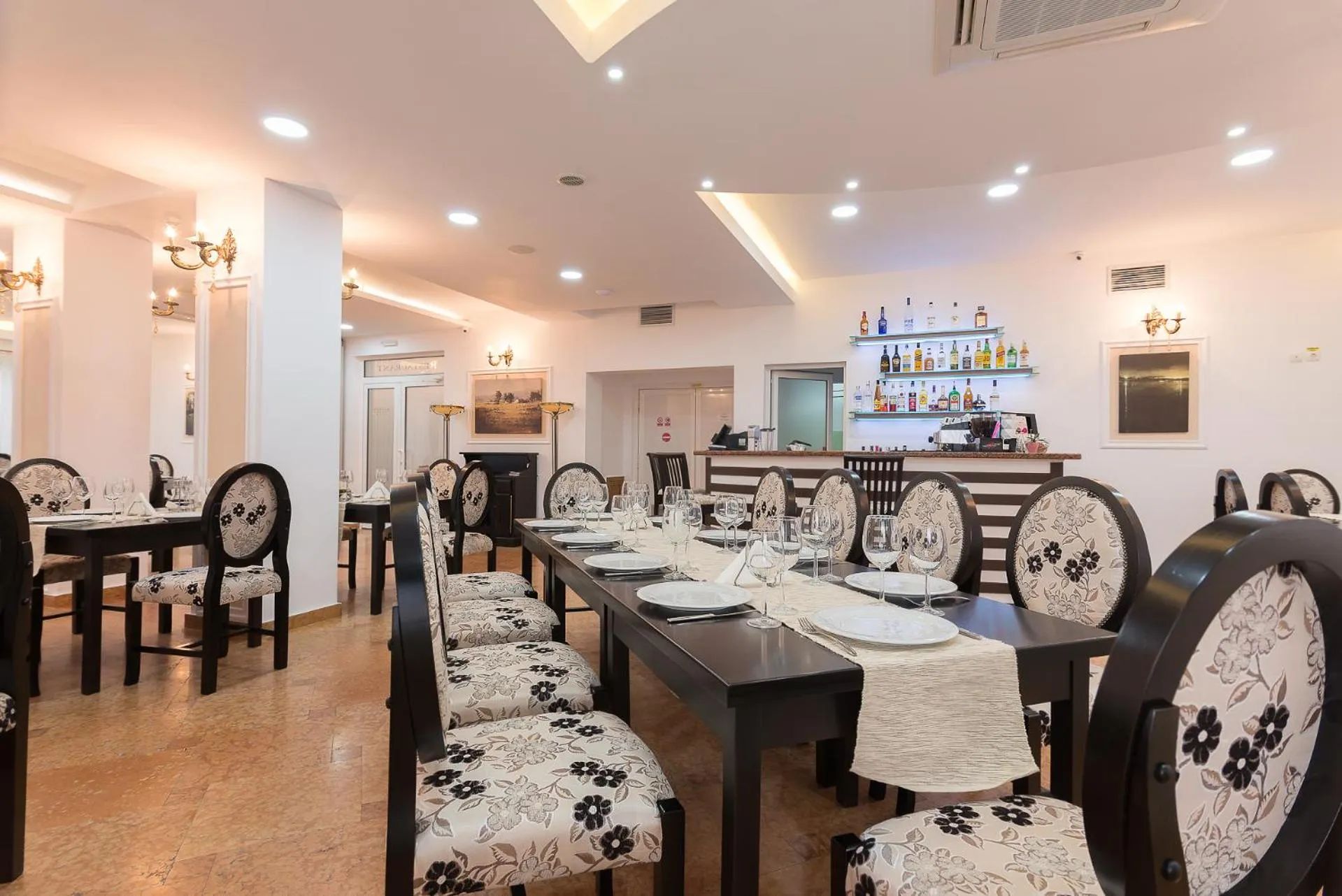 Lounge or bar in Hotel Athos R.M.T.