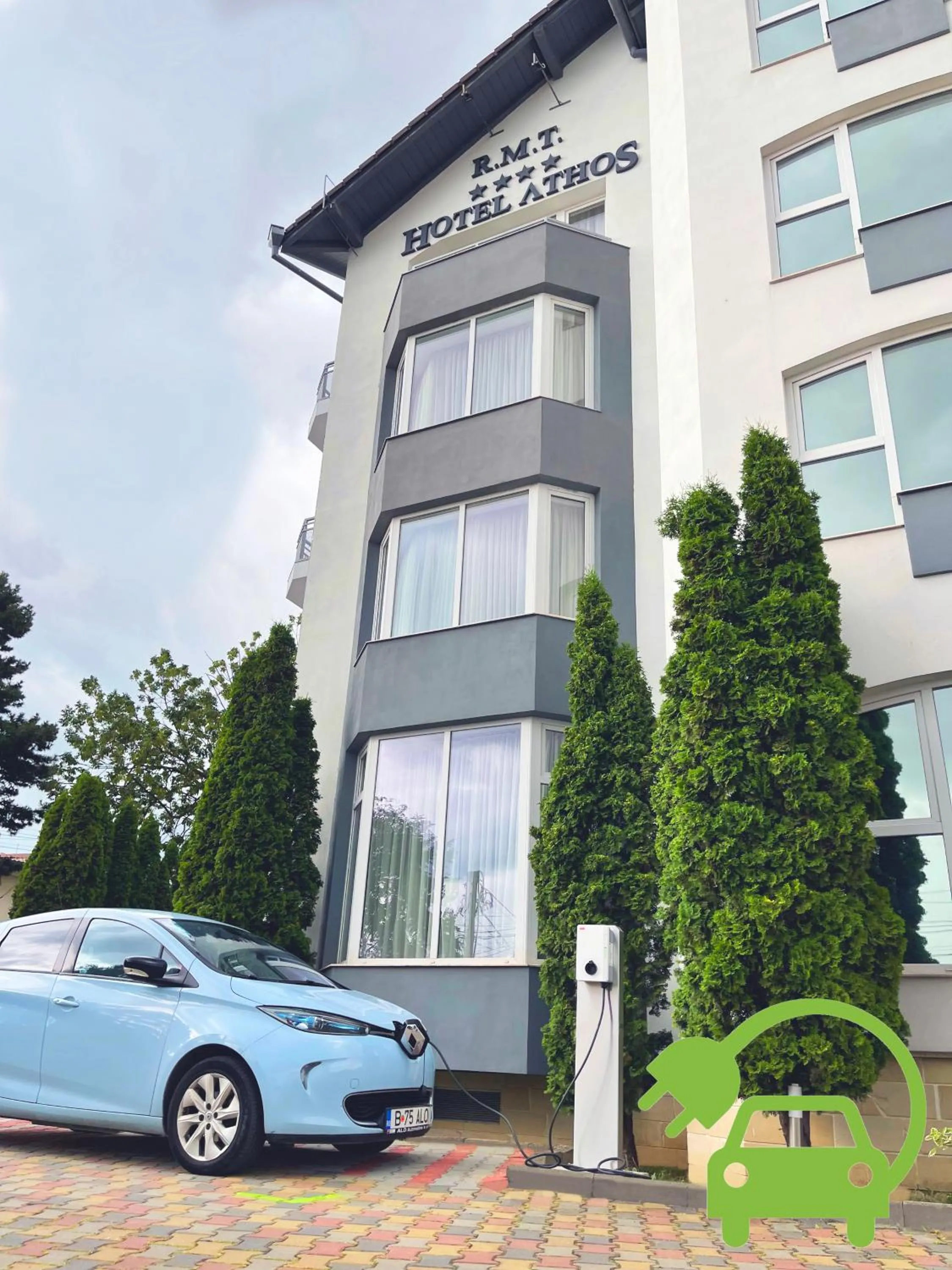 Property building in Hotel Athos R.M.T.