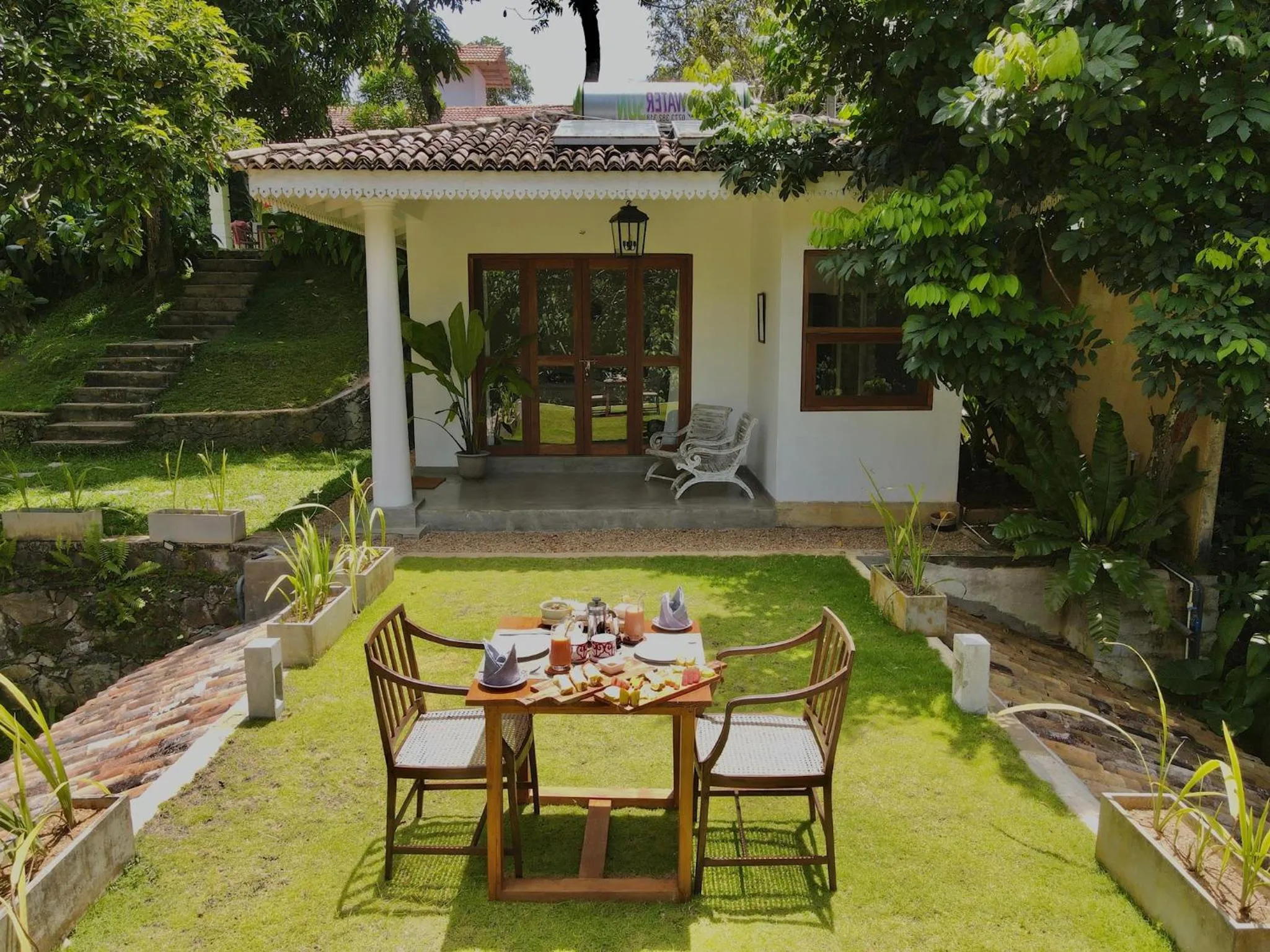 Garden in The Jungle Loft Galle