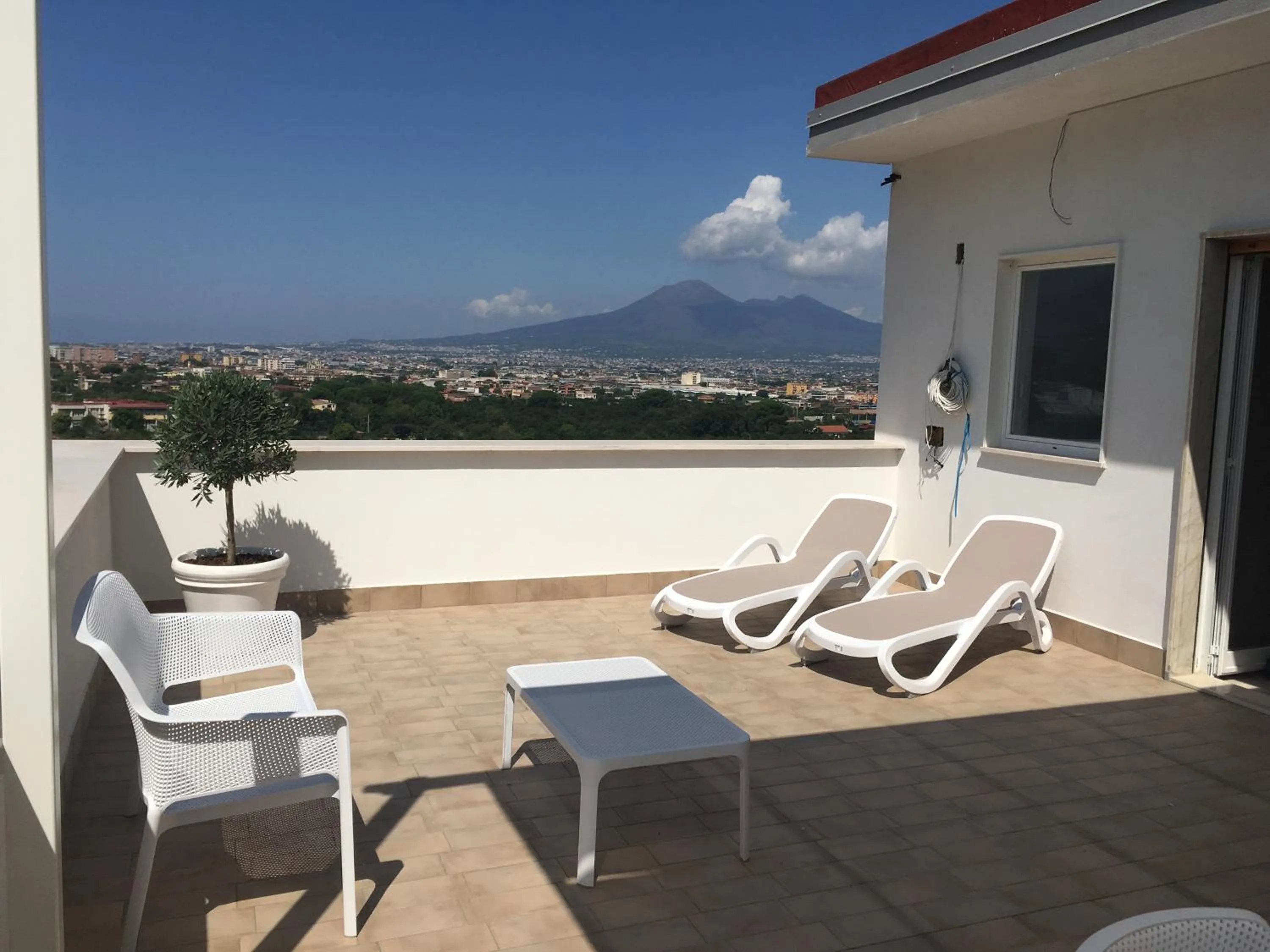 Apartment in Heaven House