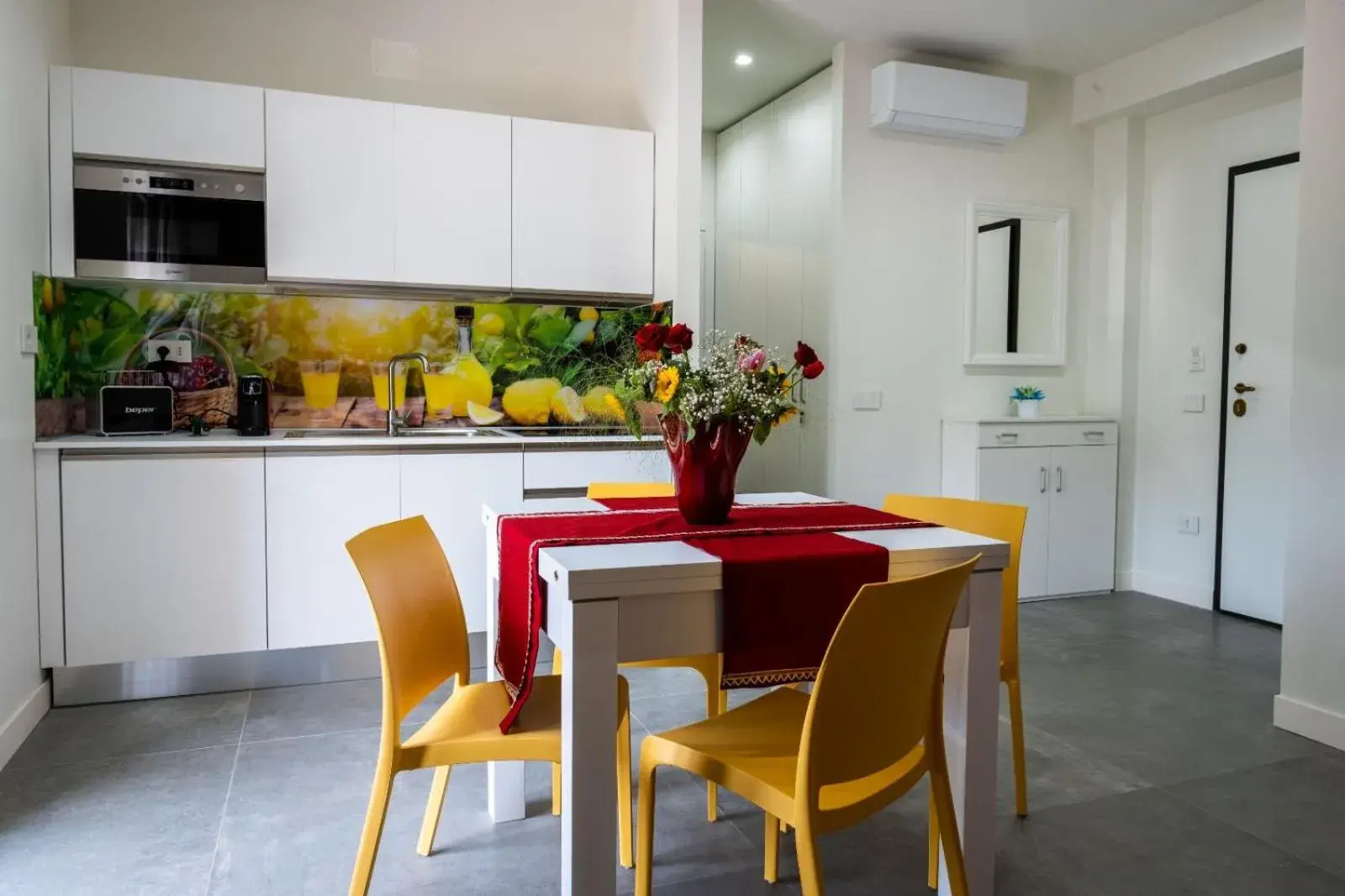 Apartment with Mountain View in Heaven House Apartment with Mountain View in Heaven House