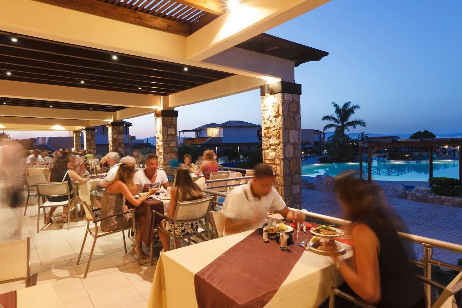 Restaurant/places to eat in Natura Park Village Hotel & Spa