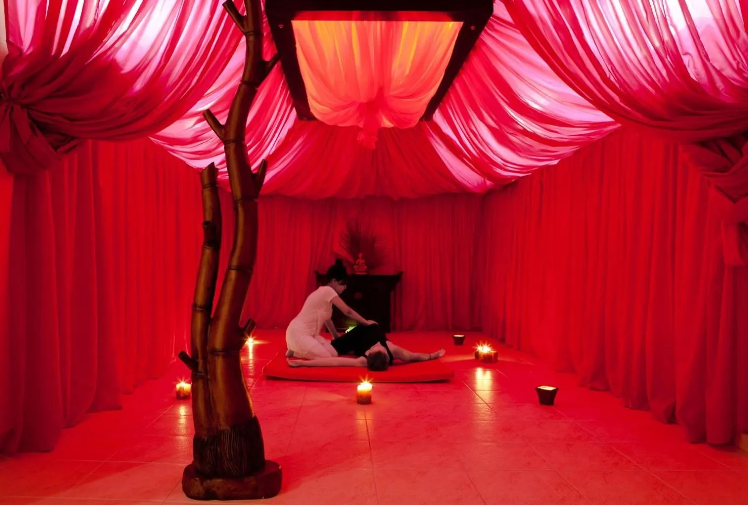 Spa and wellness centre/facilities in Natura Park Village Hotel & Spa