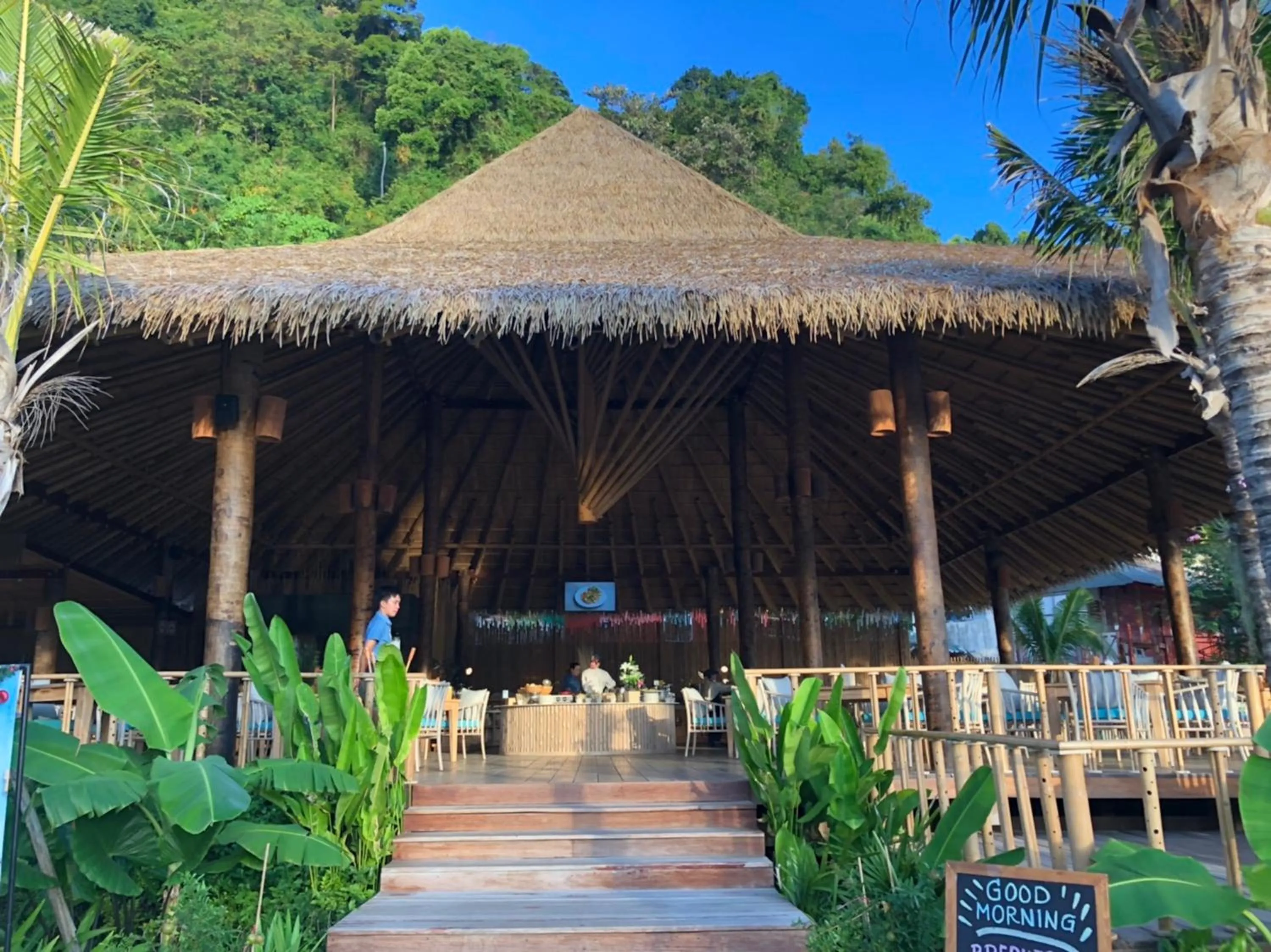 Restaurant/places to eat in Phi Phi CoCo Beach Resort