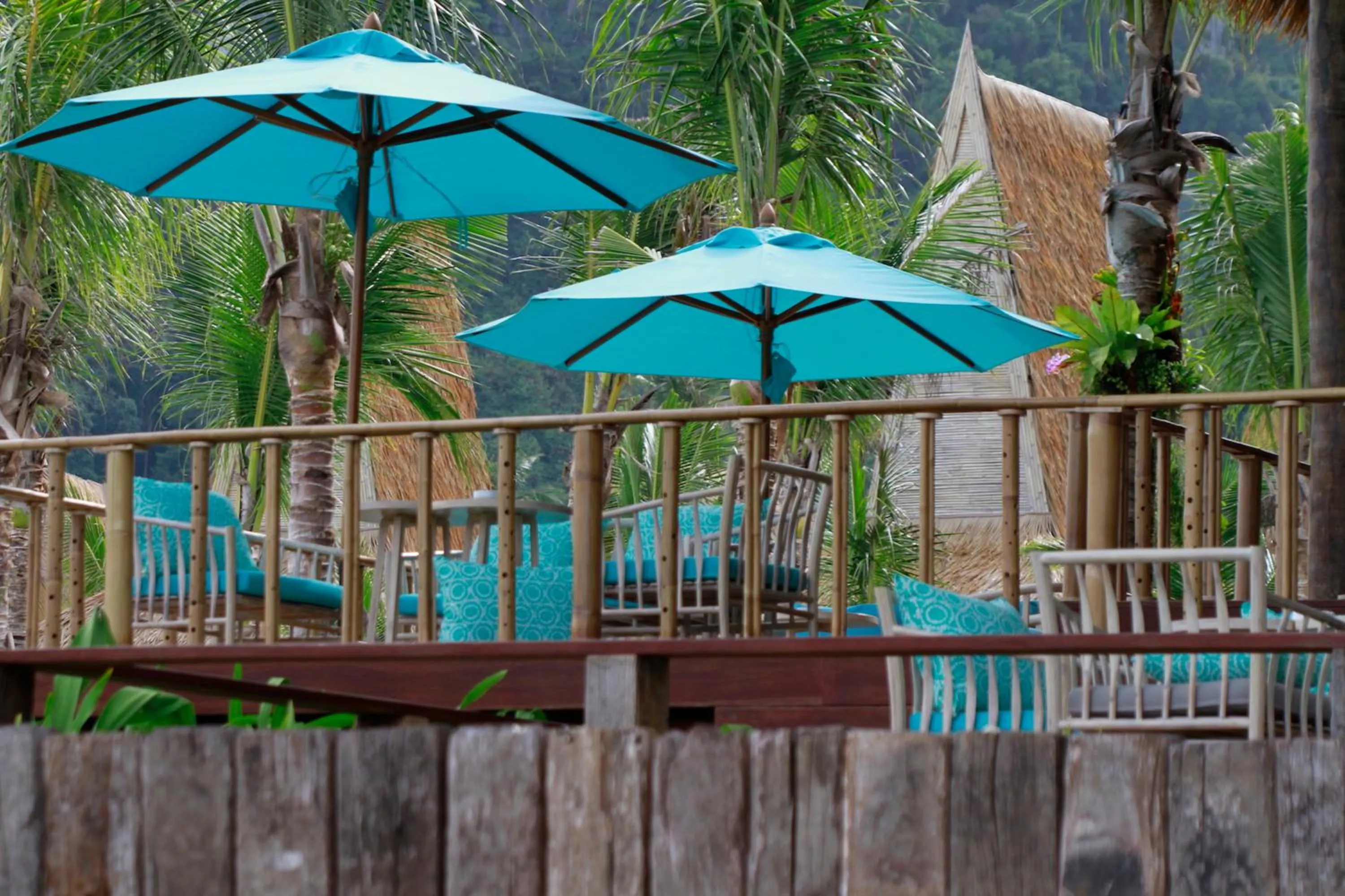 Restaurant/places to eat in Phi Phi CoCo Beach Resort