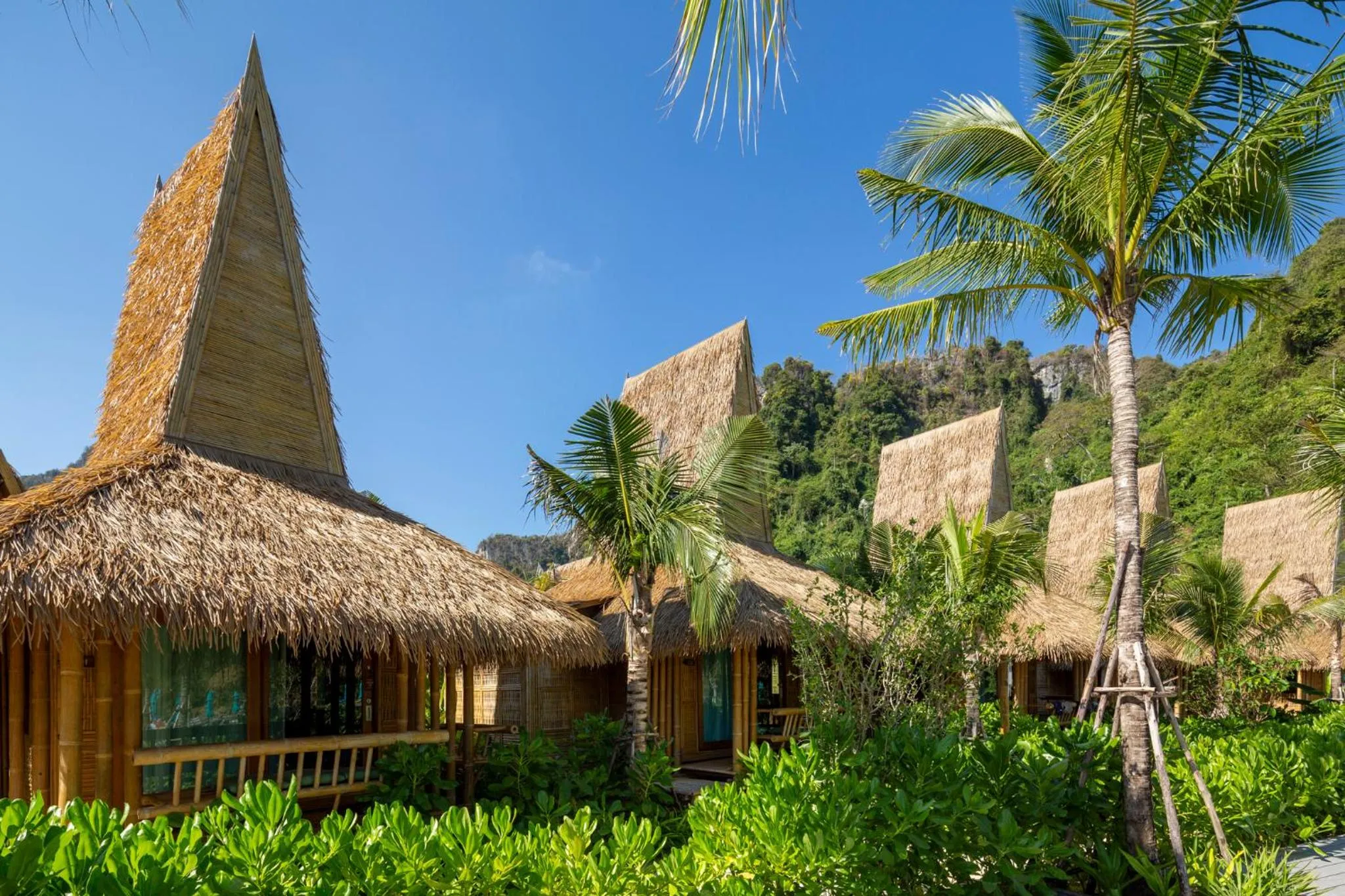 Property building in Phi Phi CoCo Beach Resort