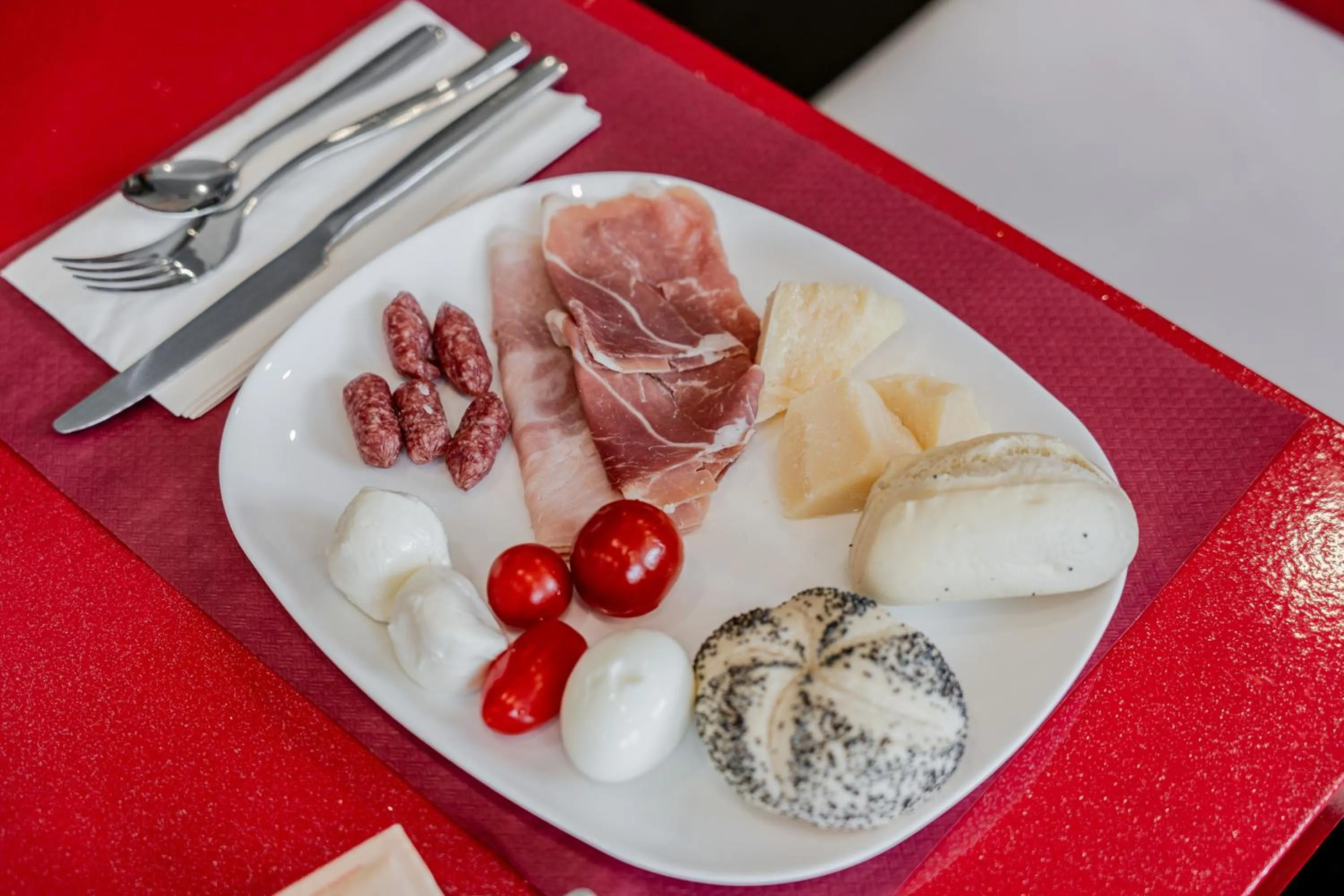 Food in Hotel Milano Navigli