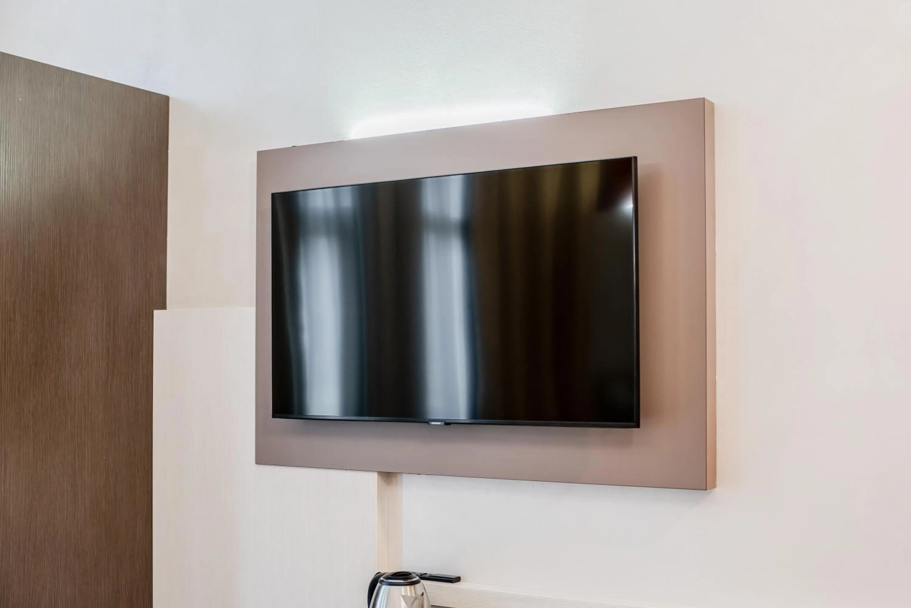 TV and multimedia in Hotel Milano Navigli