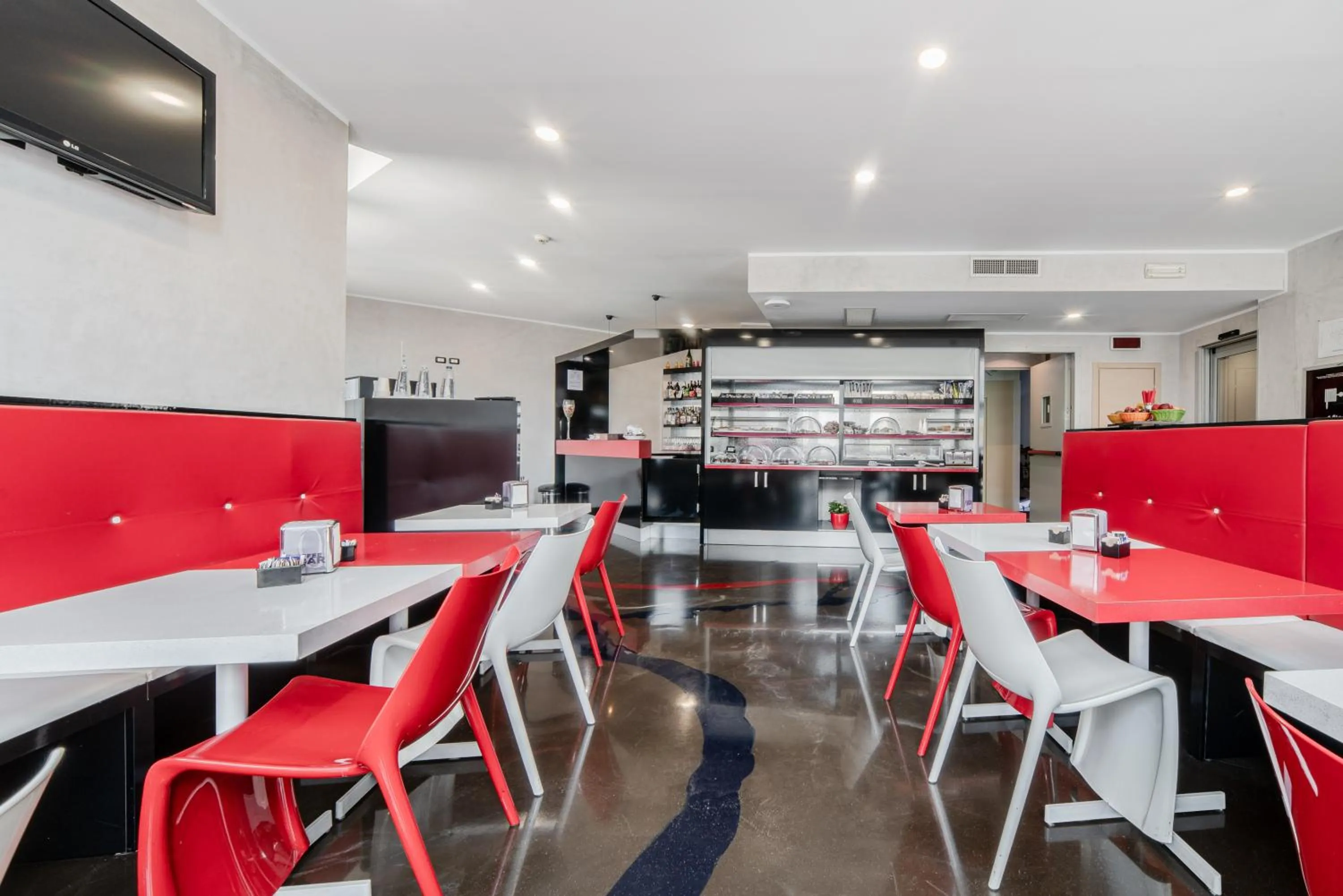 Breakfast in Hotel Milano Navigli