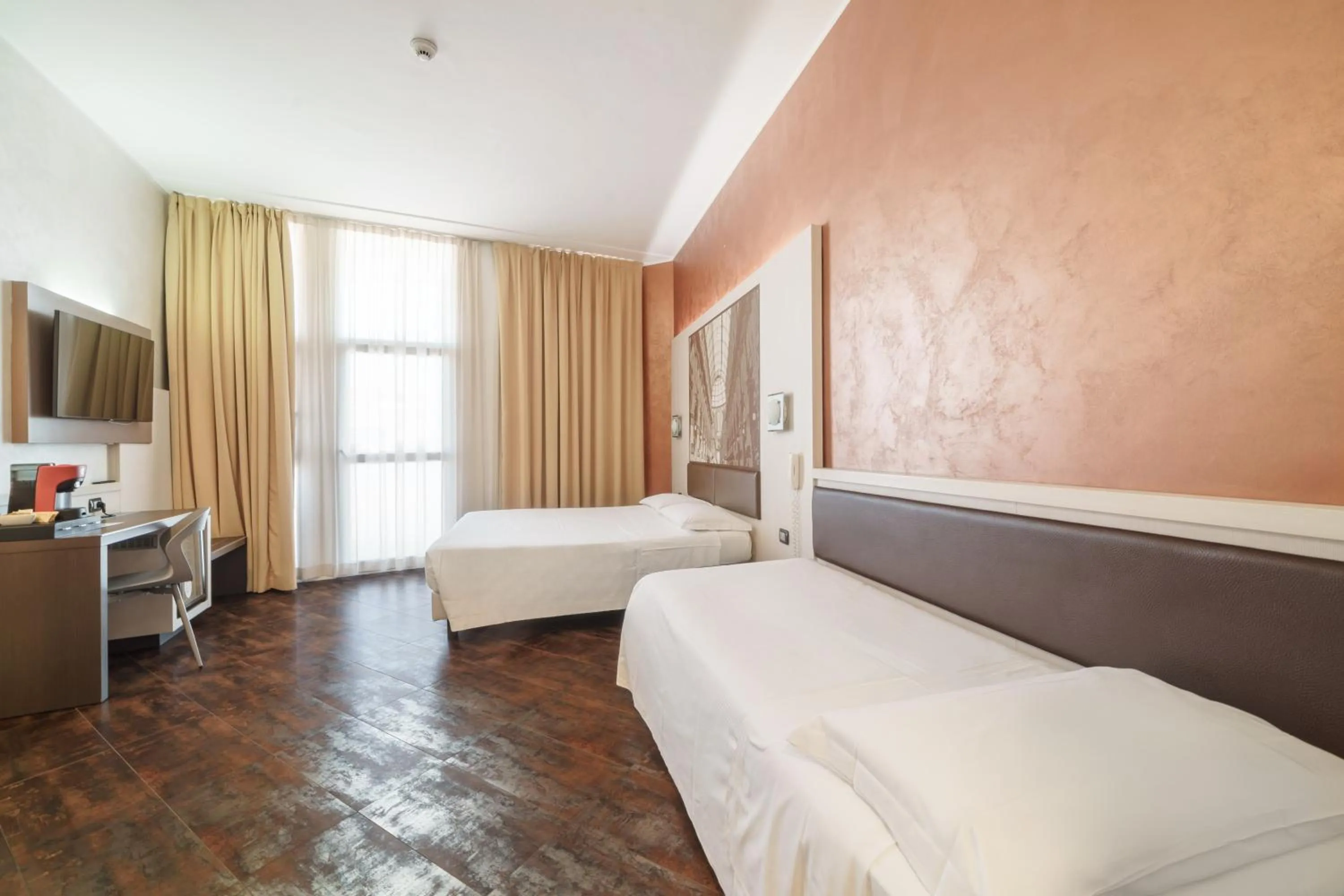 Photo of the whole room, Bed in Hotel Milano Navigli