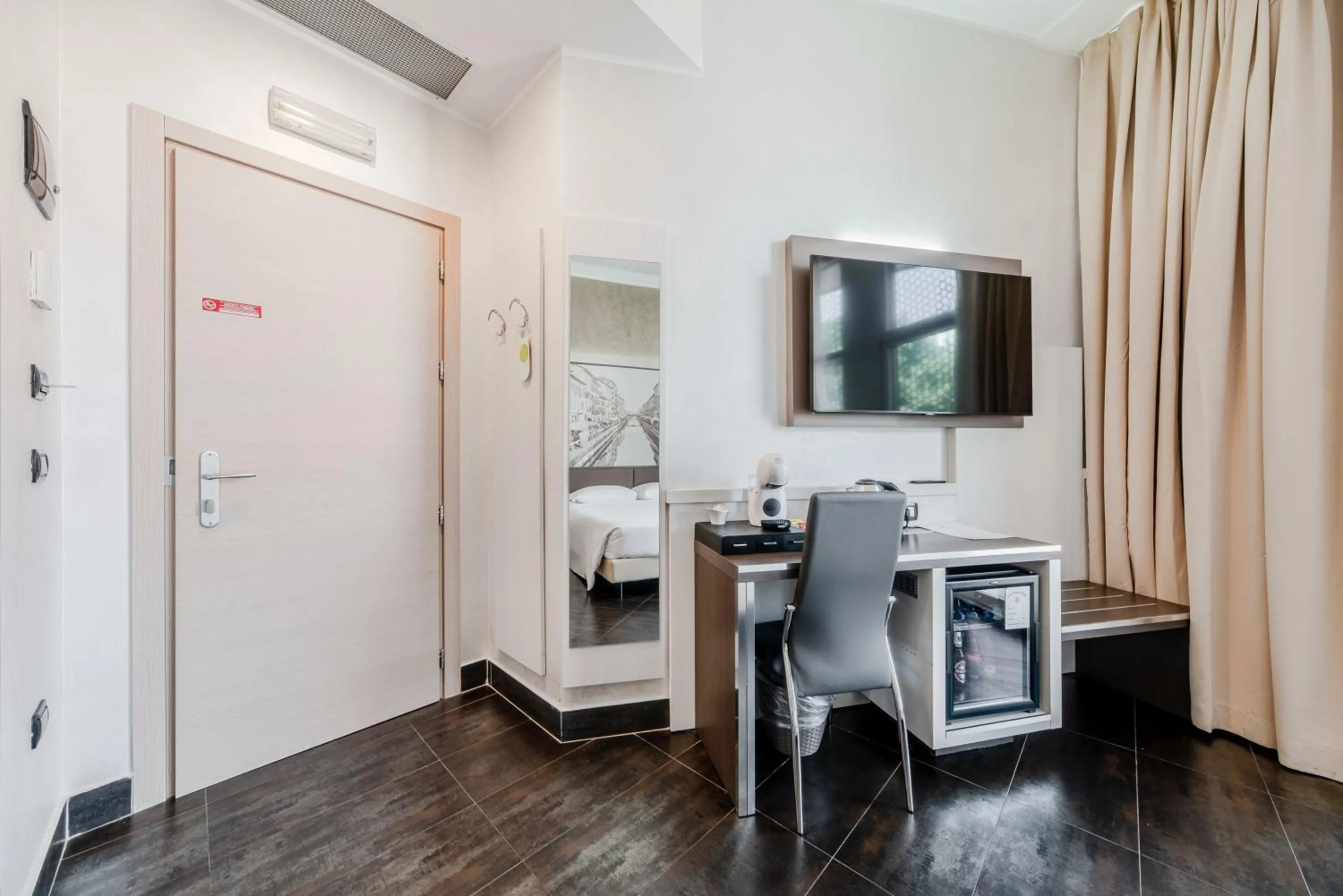 TV and multimedia in Hotel Milano Navigli