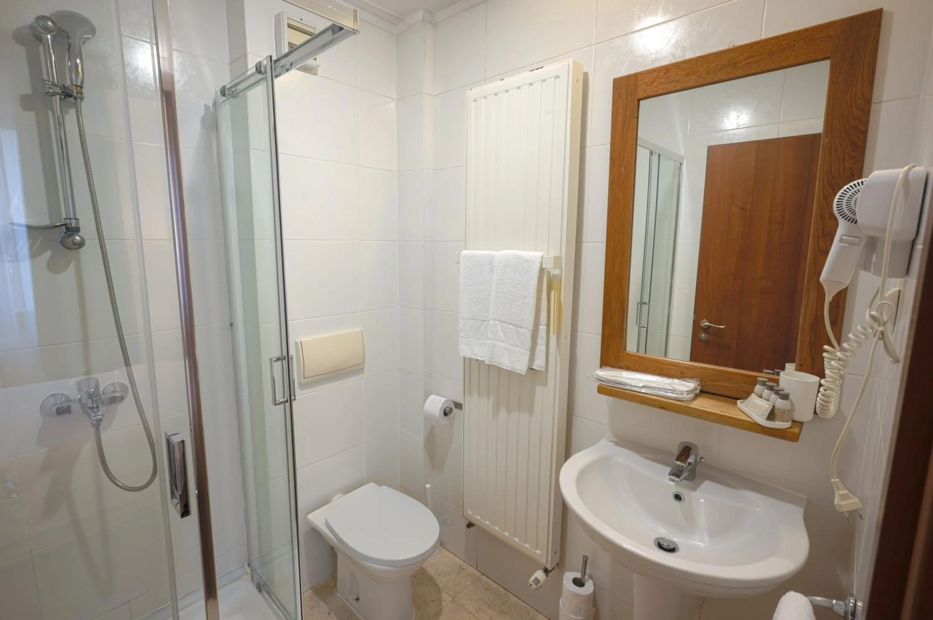 Shower in Rembrandt Old Town