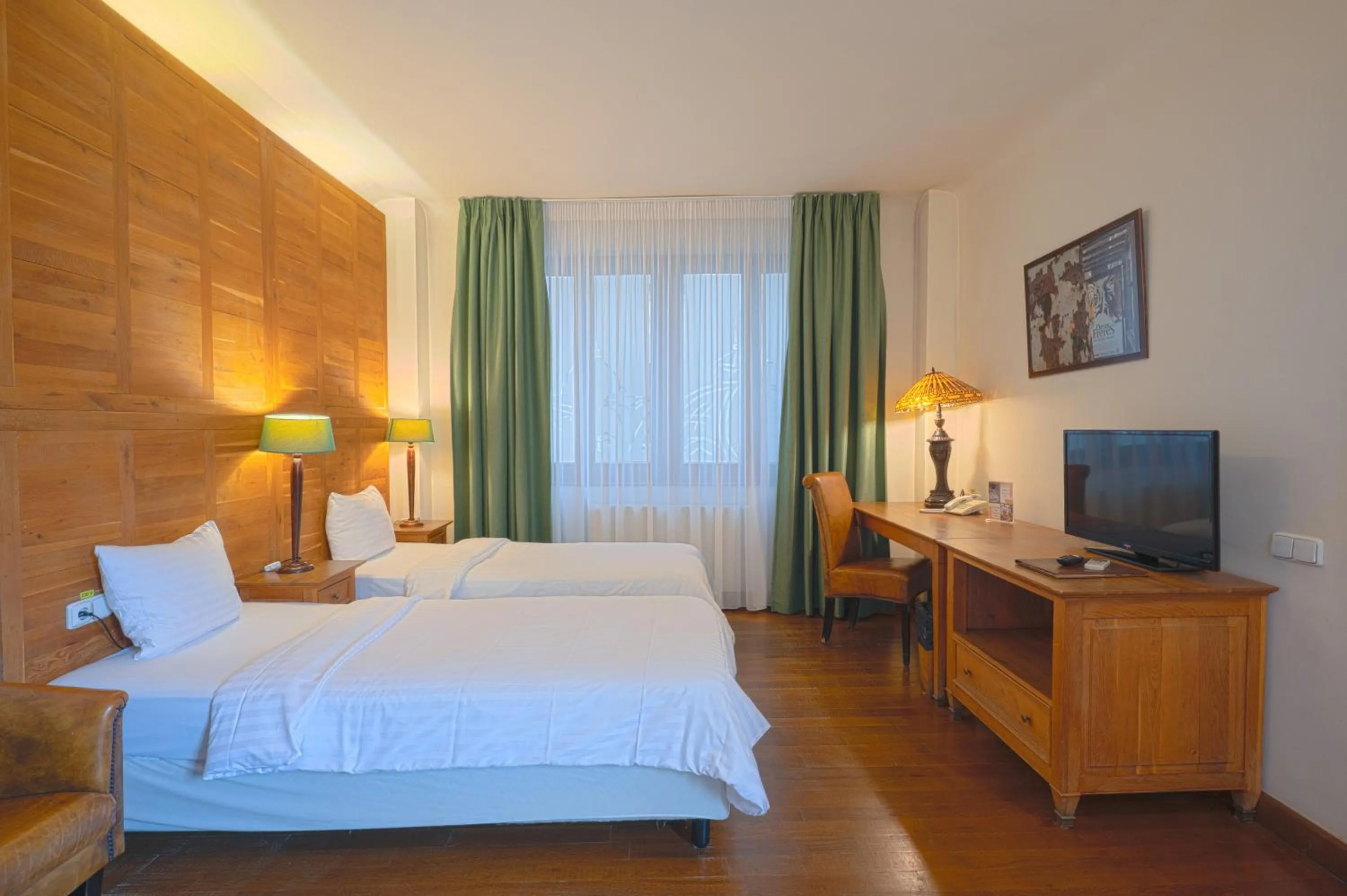 Bedroom, Bed in Rembrandt Old Town