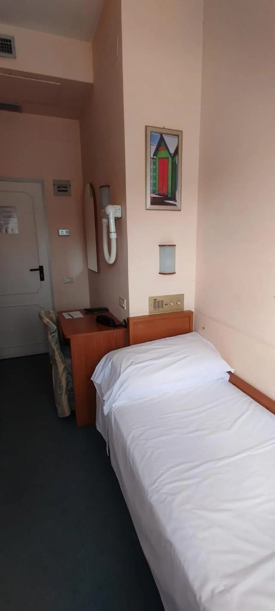 Bed in Hotel Acerboli