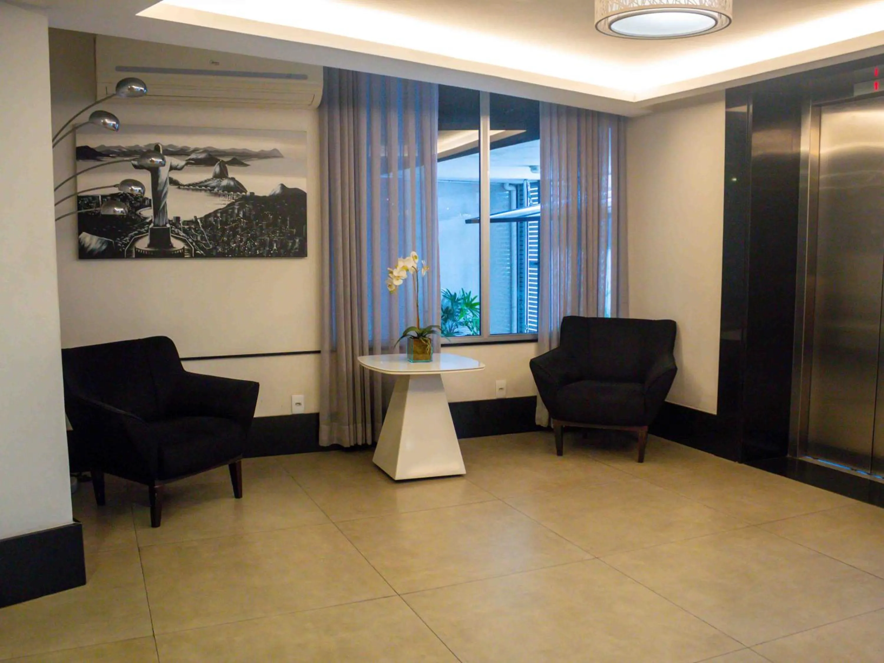 Lobby or reception in Saionara Hotel