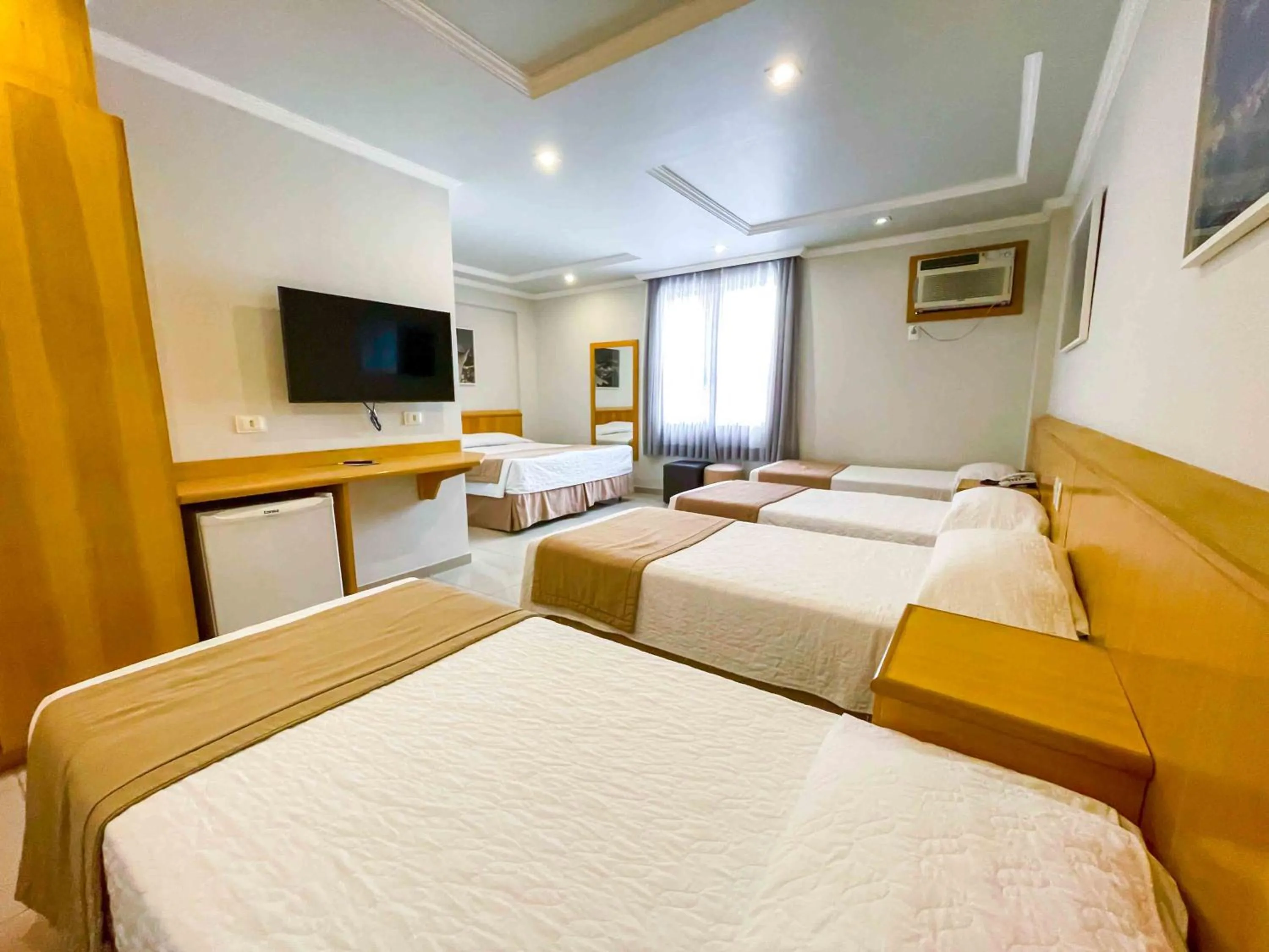 Bed in Saionara Hotel