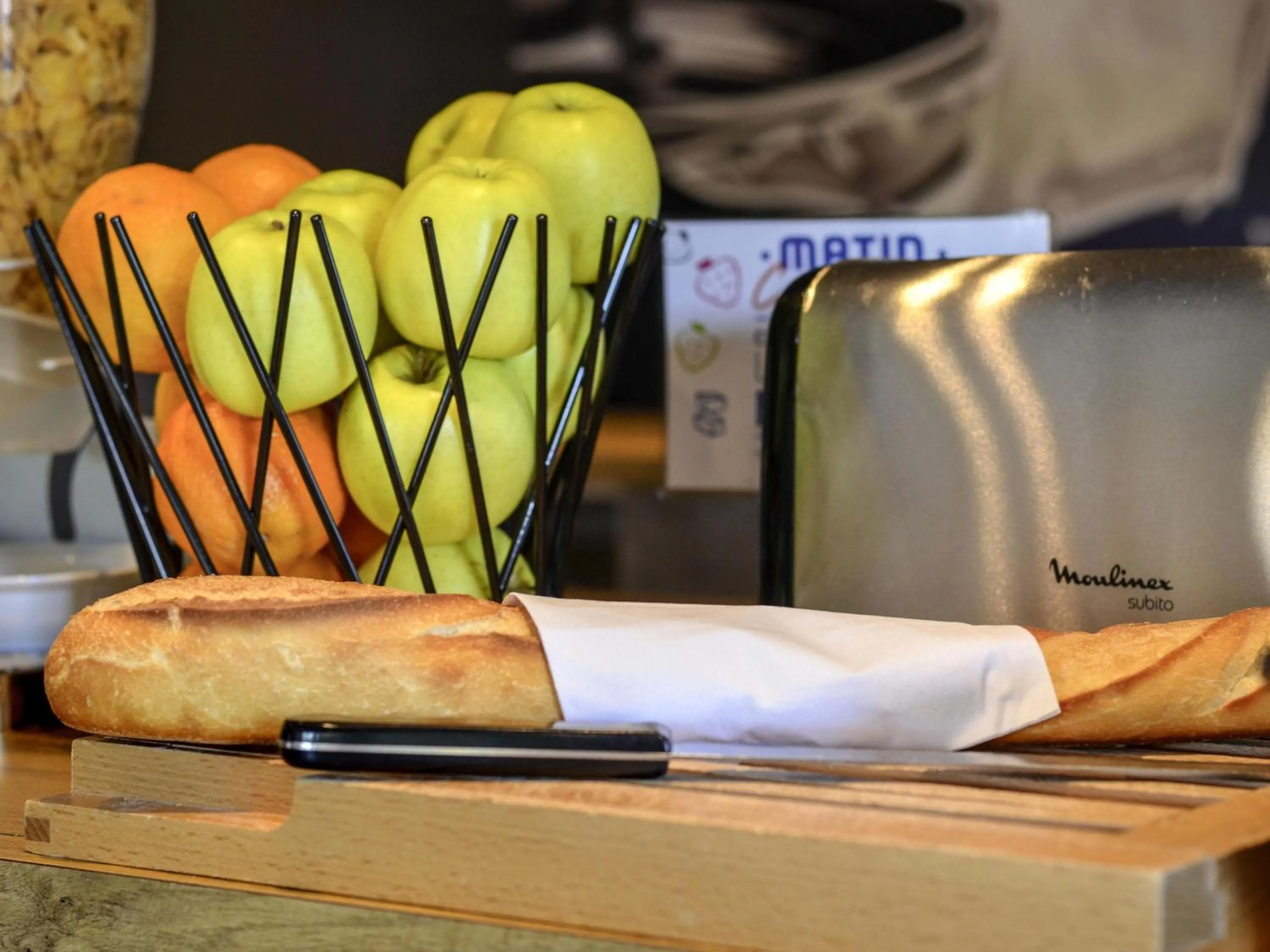 Breakfast in ibis budget Pau Lescar