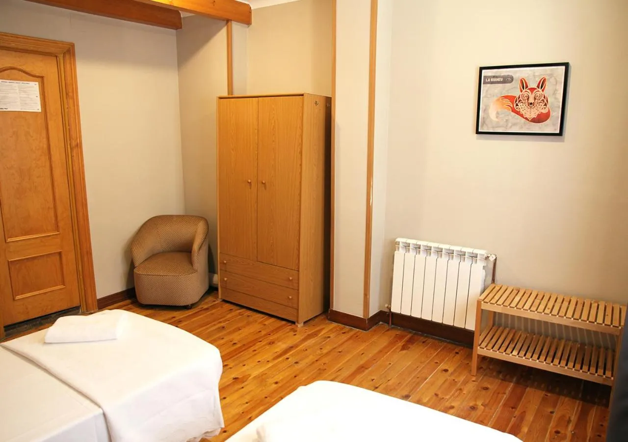 Photo of the whole room, Bed in Hostal Fonda Prat