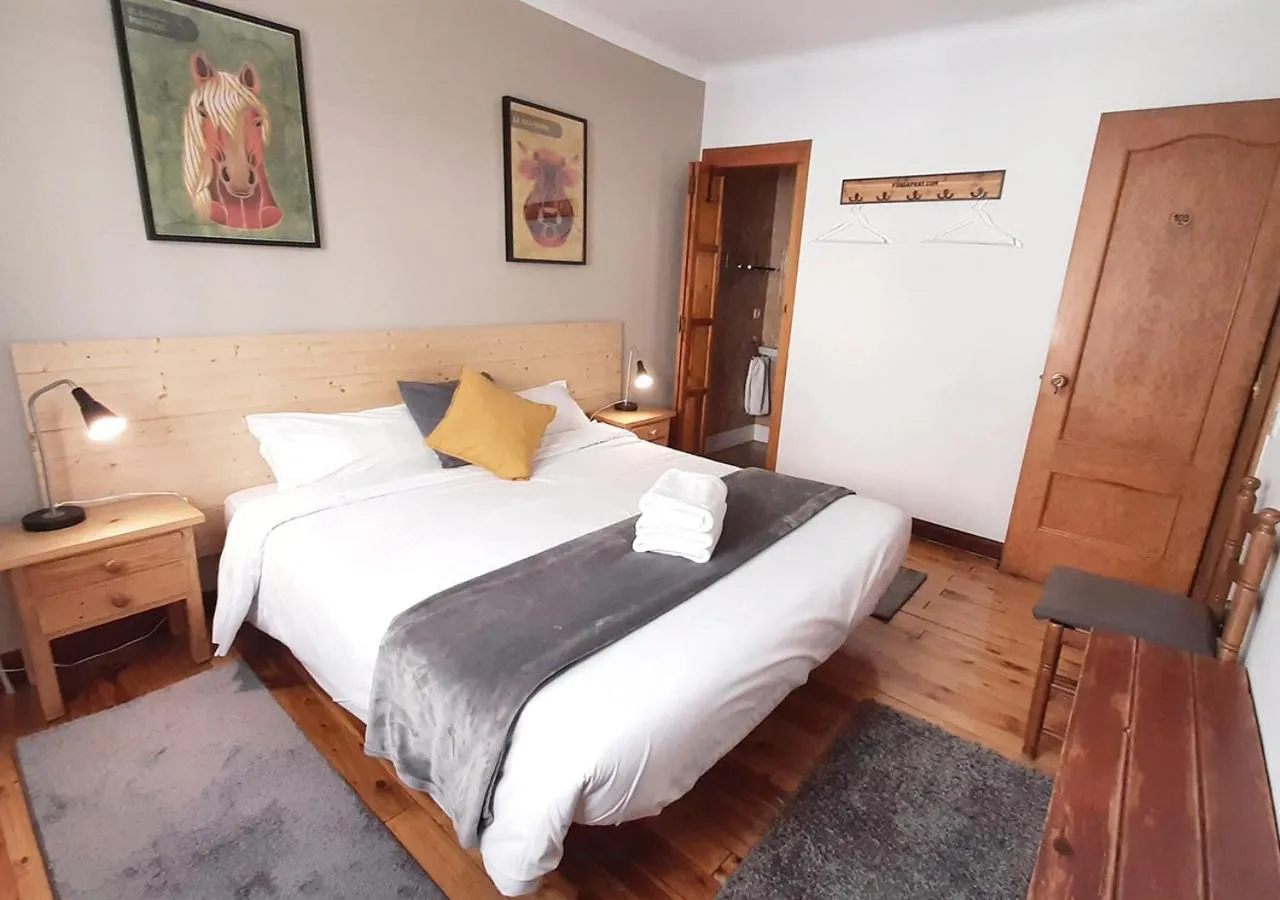 Bed in Hostal Fonda Prat