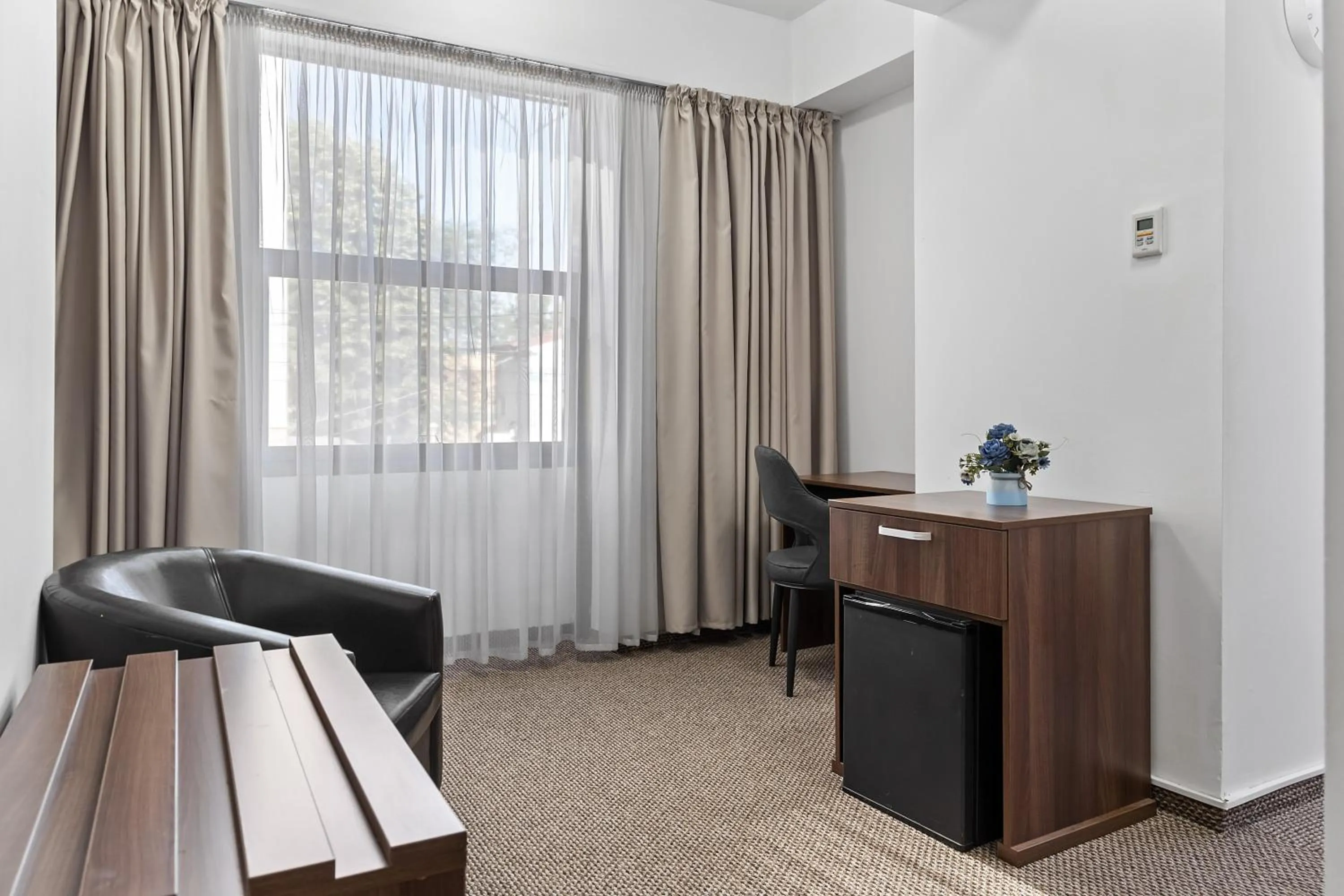 hair dresser in Lina Hotel