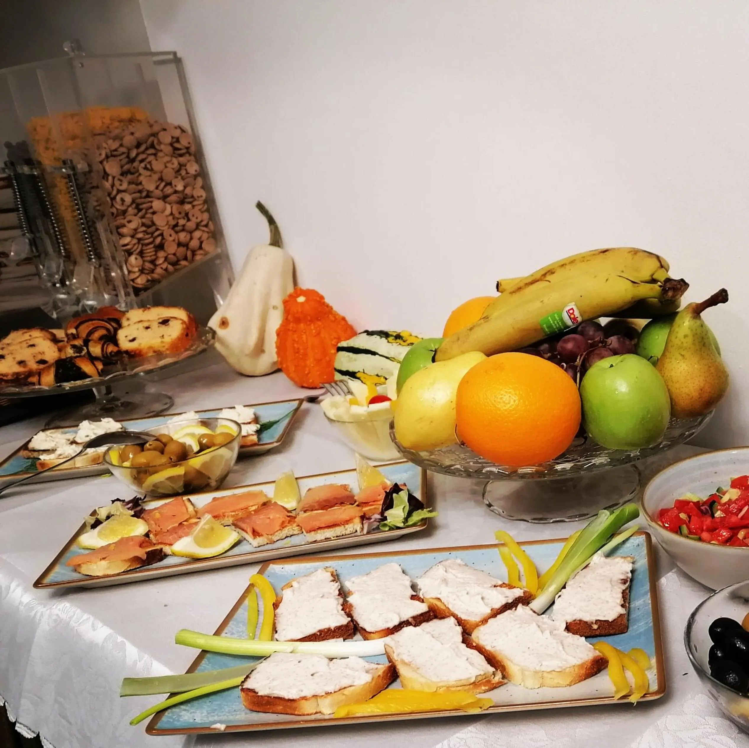 Food and drinks in Lina Hotel