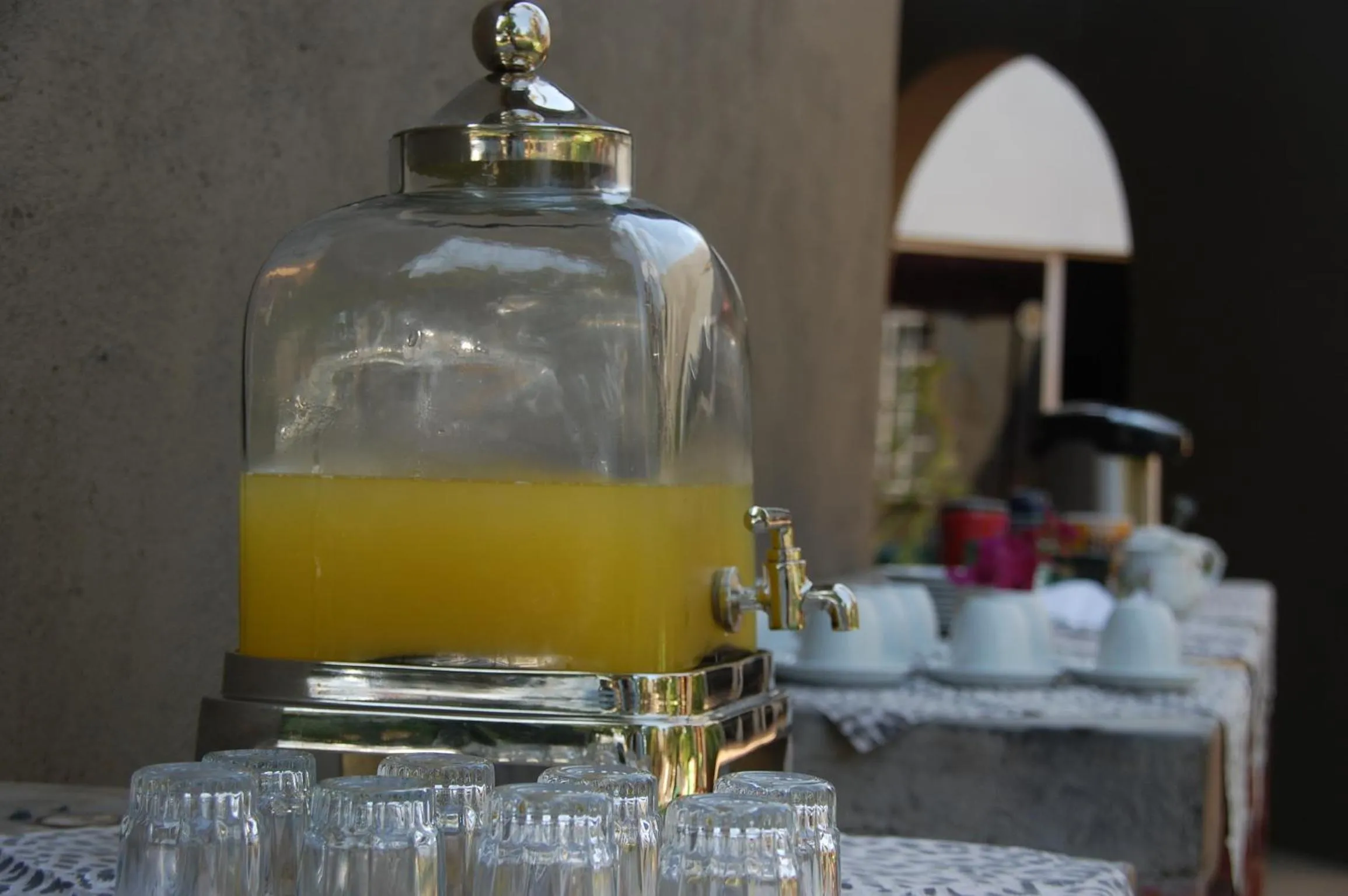 Restaurant/places to eat in Bush Pillow Guest House