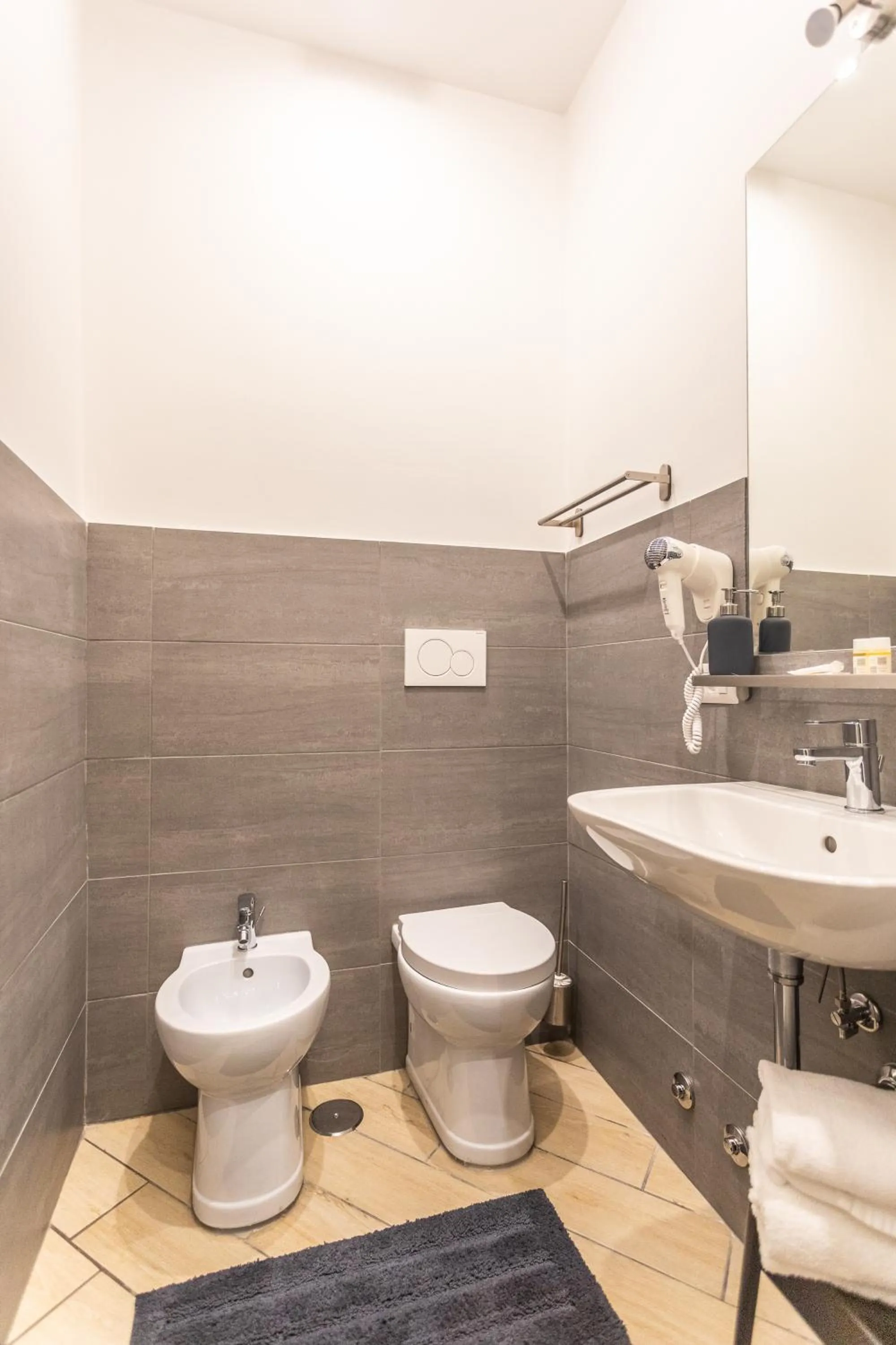 Bathroom in Pantheon Unique Rooms