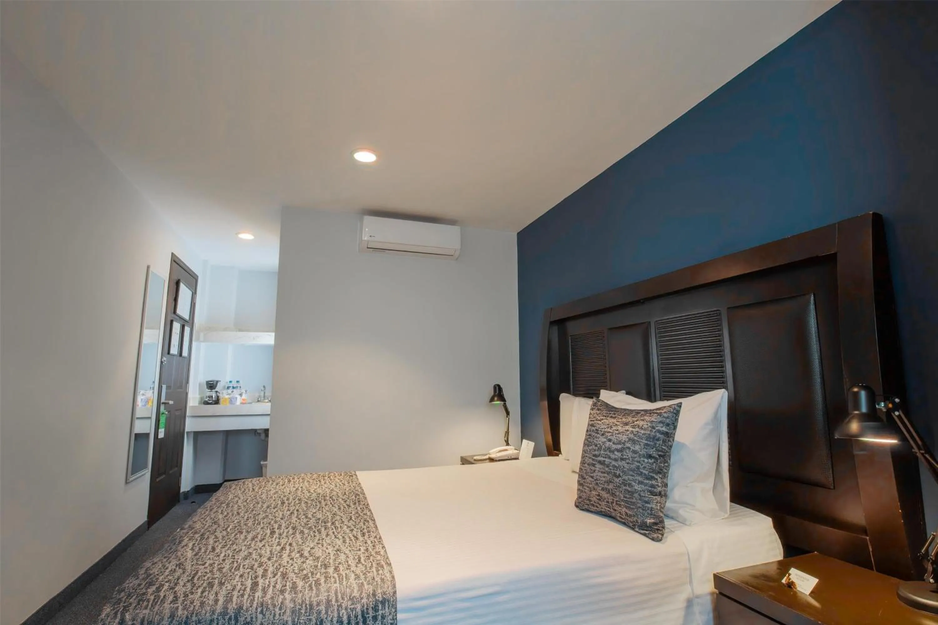 Bedroom, Bed in Best Western Real Tula Express