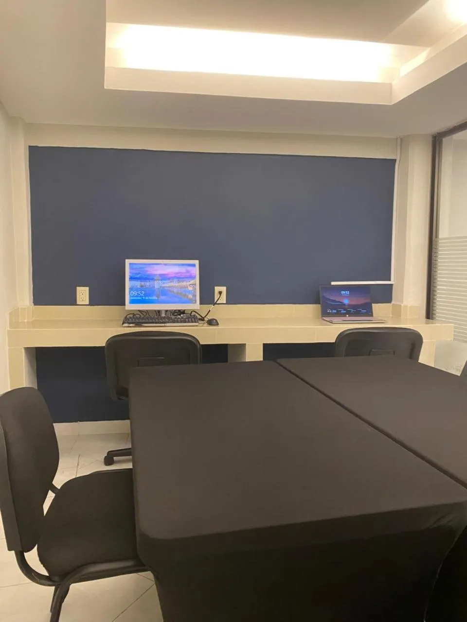 Business facilities in Best Western Real Tula Express