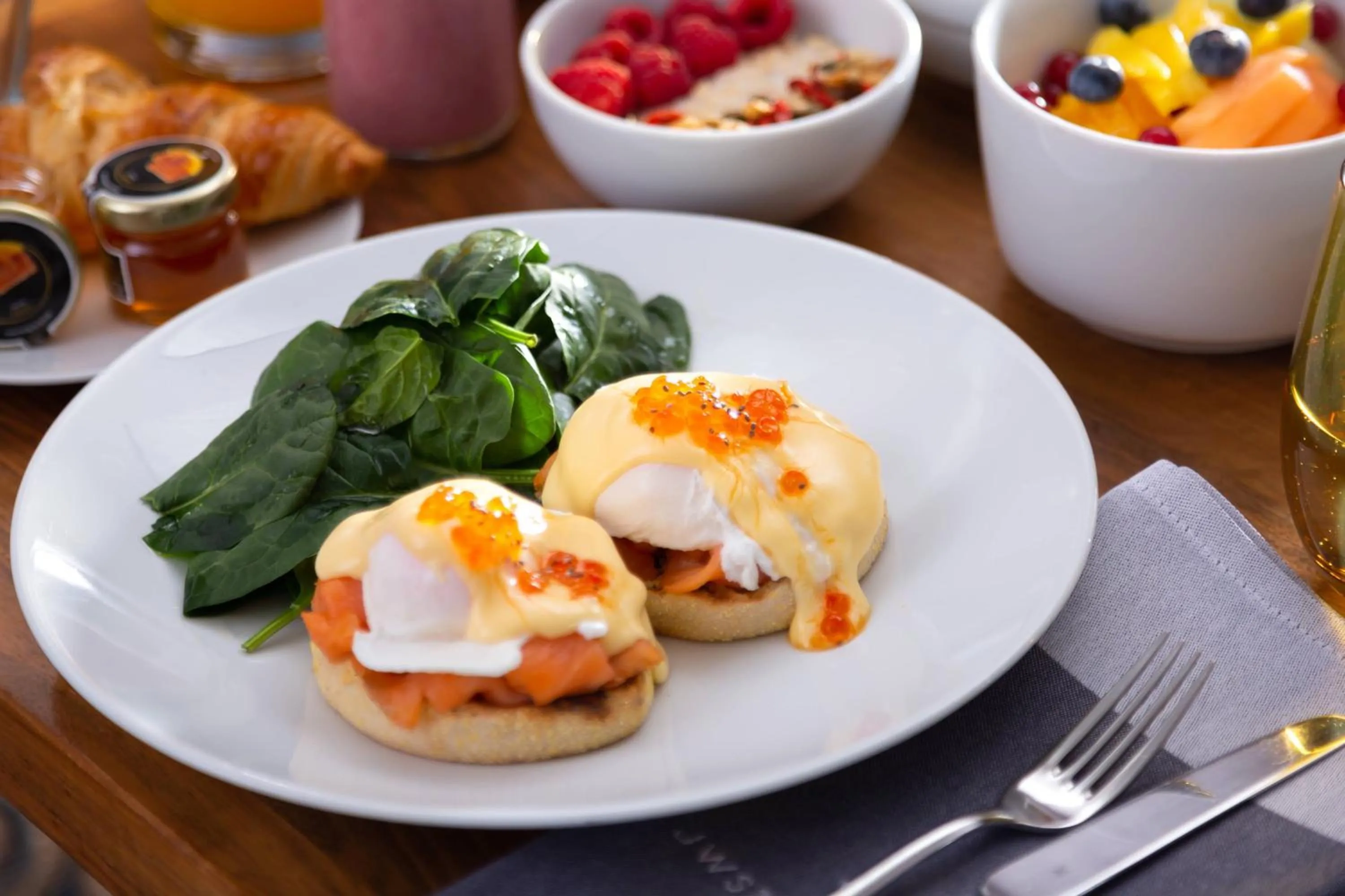 Restaurant/places to eat in JW Marriott Bucharest Grand Hotel