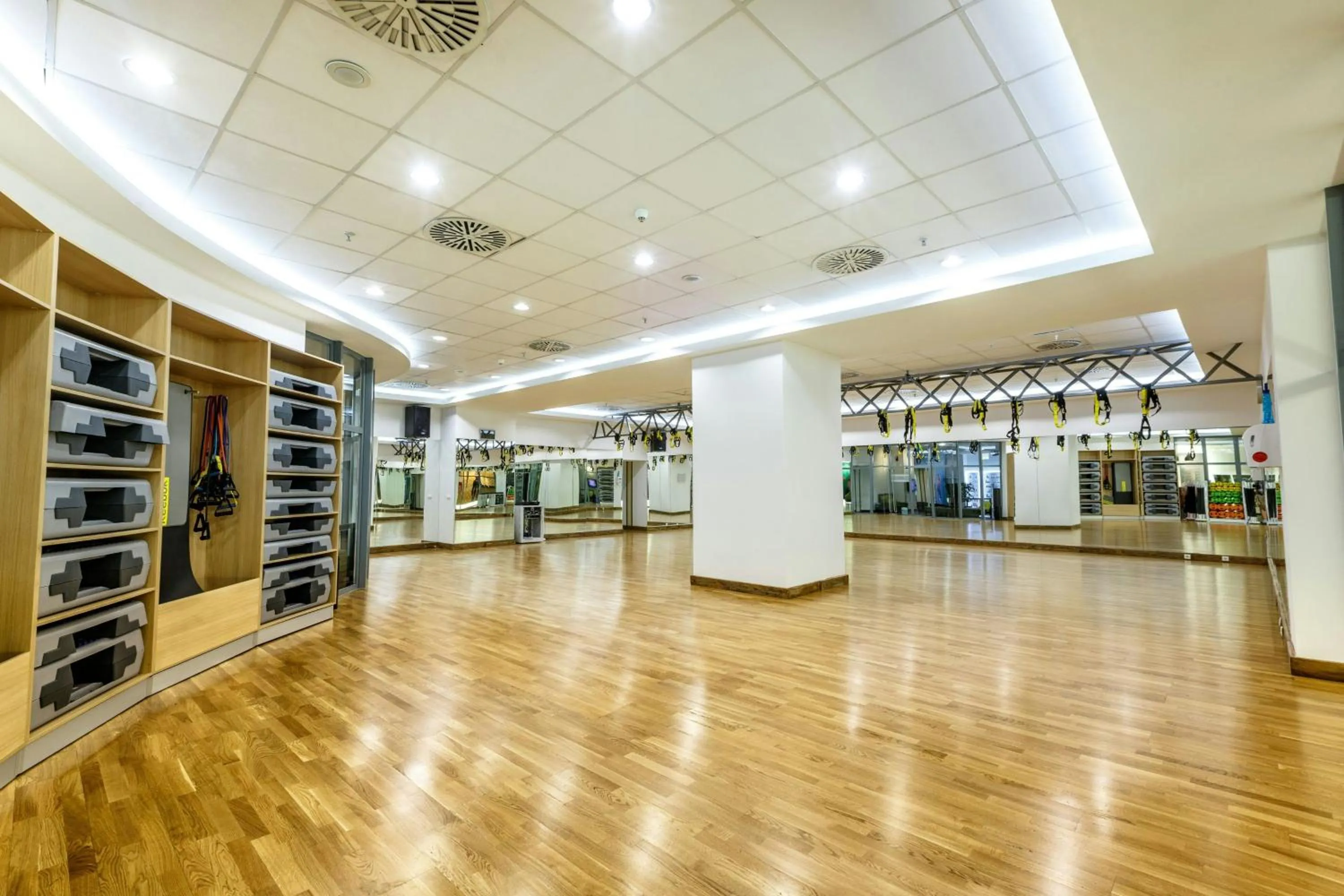 Fitness centre/facilities in JW Marriott Bucharest Grand Hotel