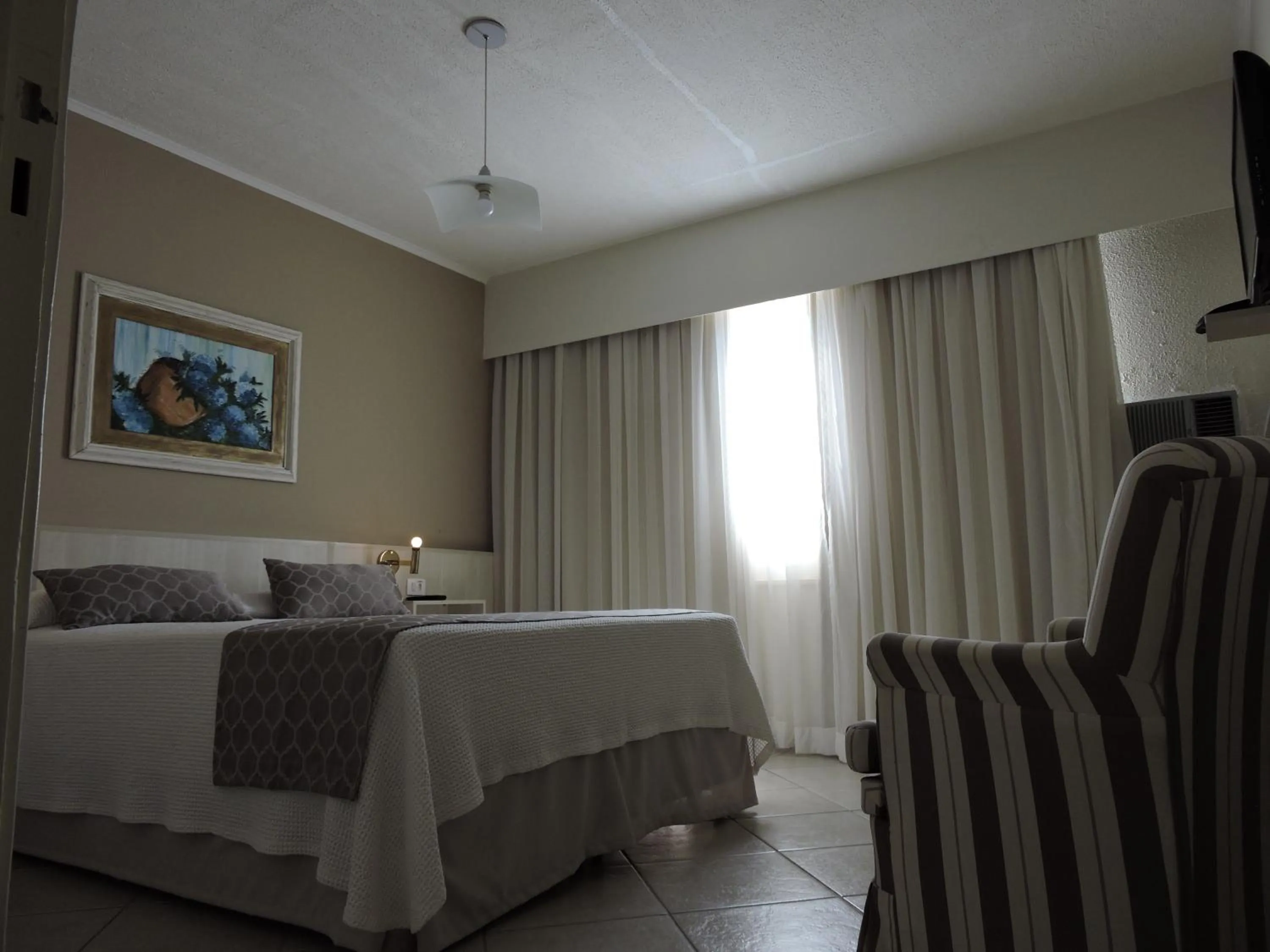 Bedroom, Bed in Hotel Binder Quality Inn