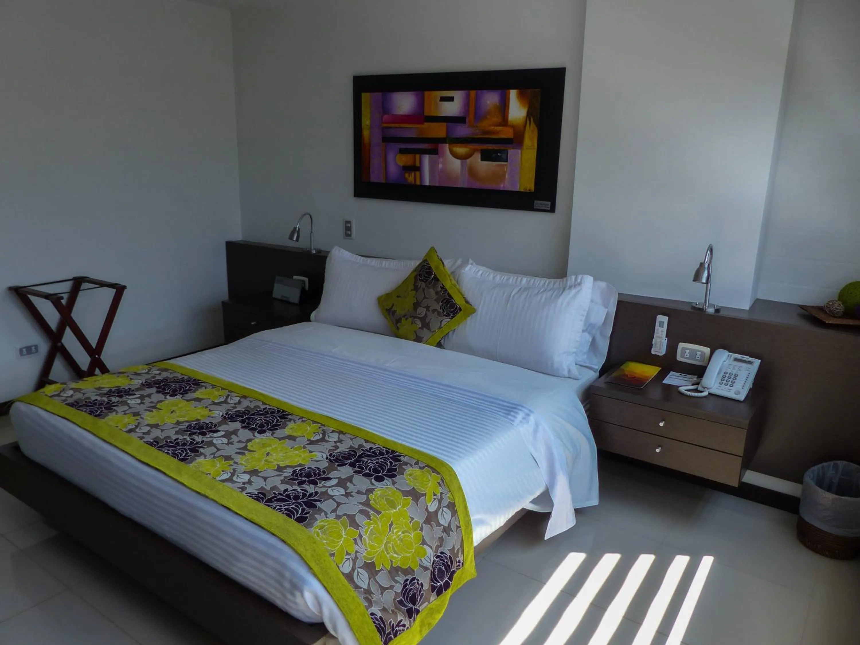 bunk bed in Hotel Golden Palermo