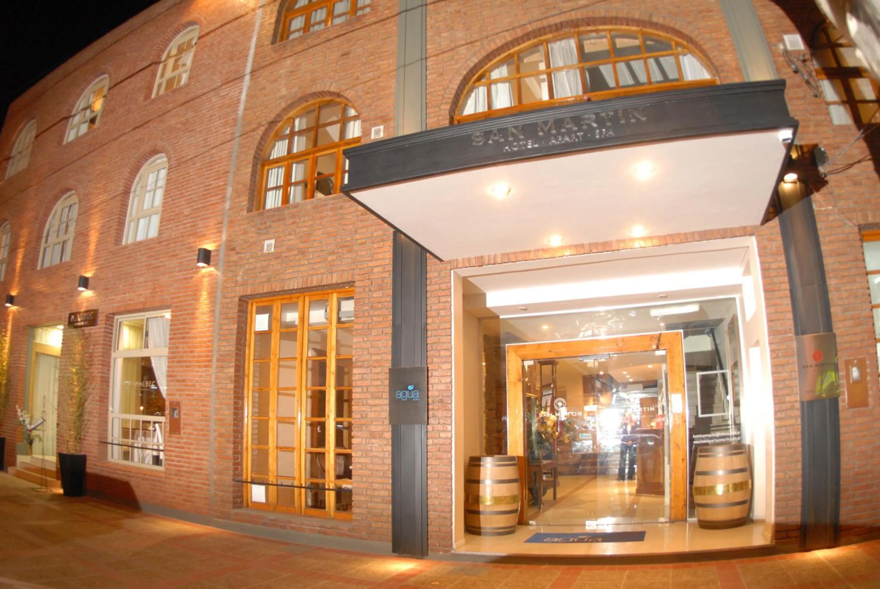Facade/entrance in San Martin Hotel y Spa