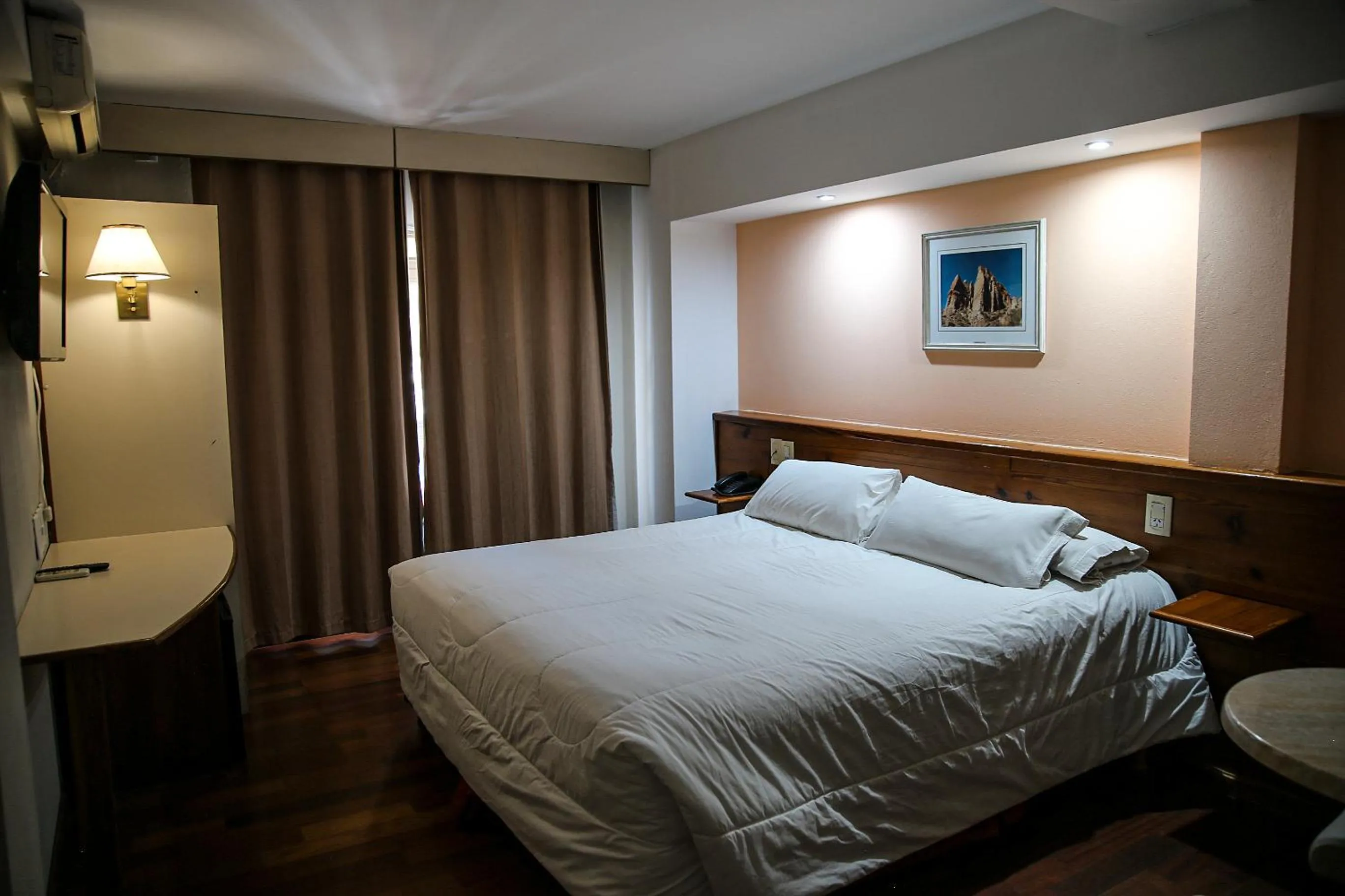 Property building, Bed in San Martin Hotel y Spa