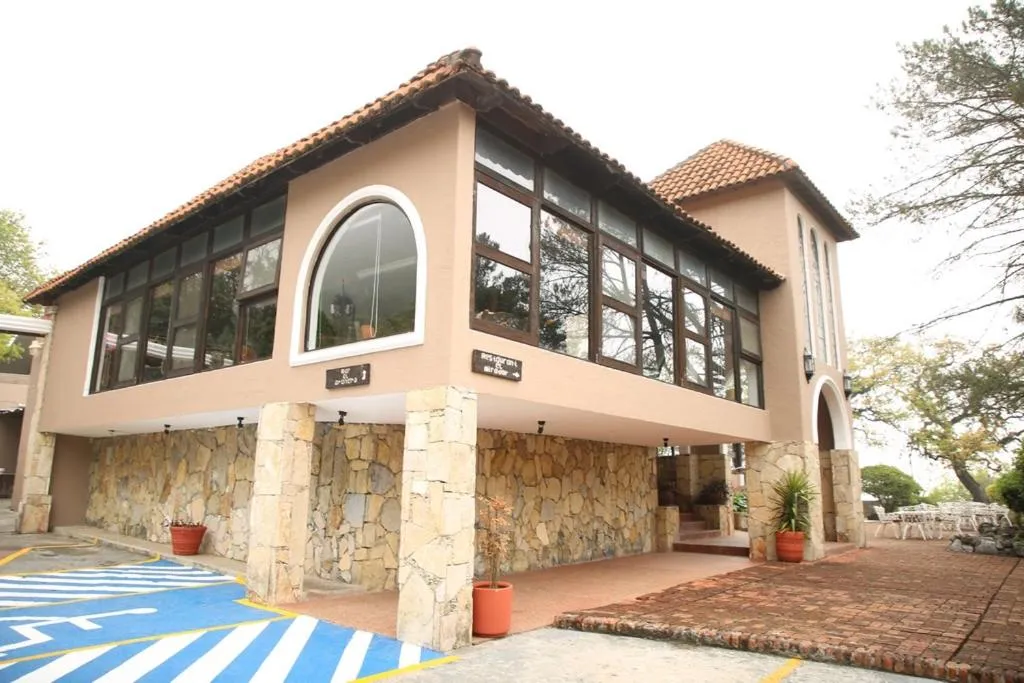 Restaurant/places to eat in Hotel Chipinque