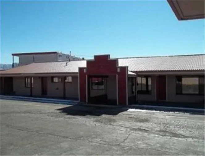 Facade/entrance in Cozy Inn