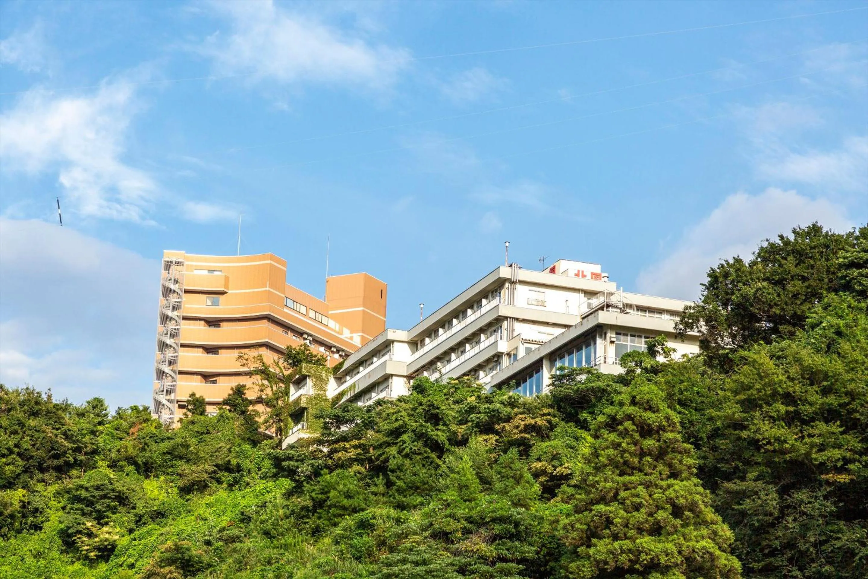 Facade/entrance in Tsuruga Tunnel Onsen Kitaguni Grand Hotel
