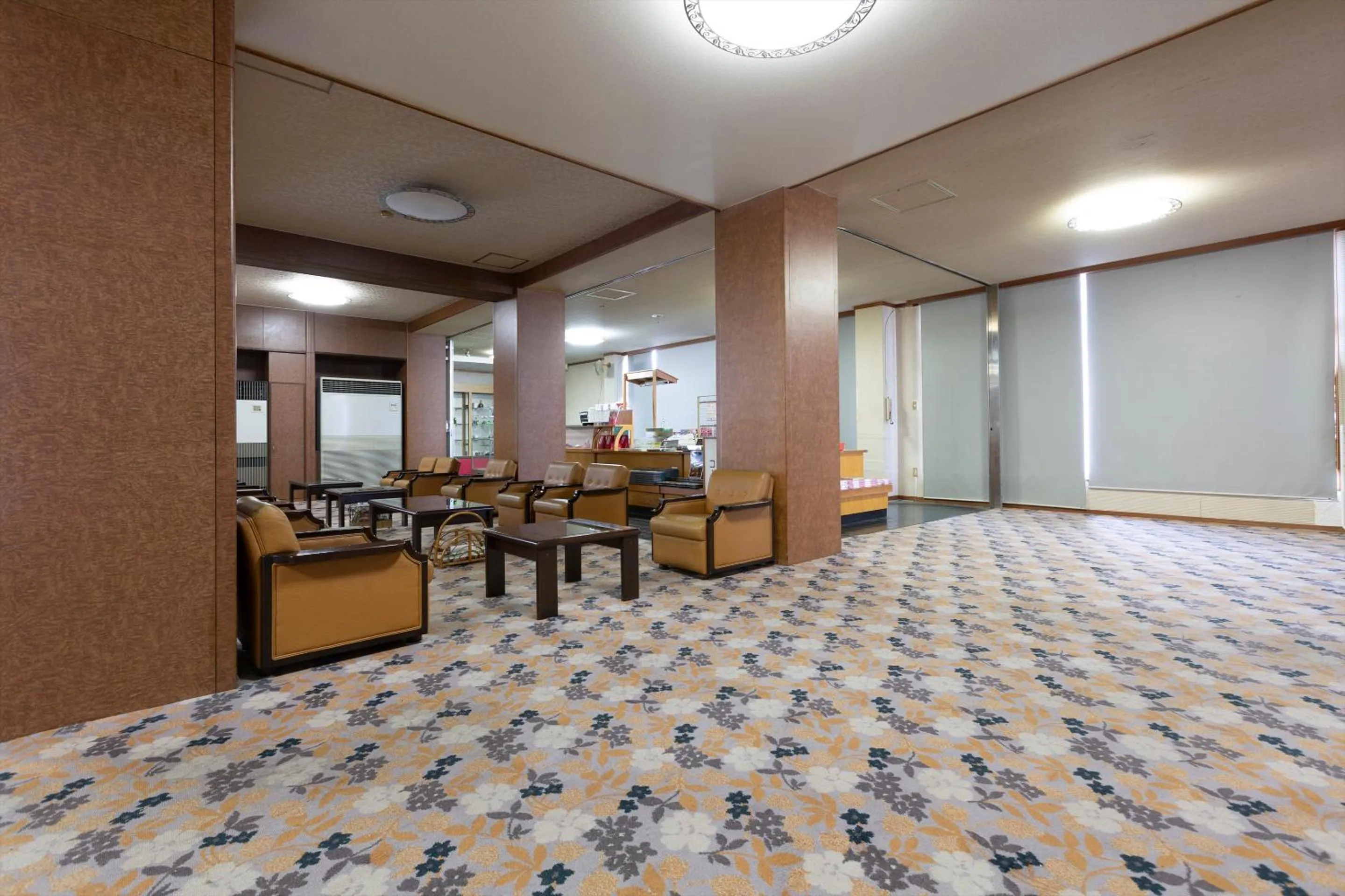 Restaurant/places to eat in Tsuruga Tunnel Onsen Kitaguni Grand Hotel