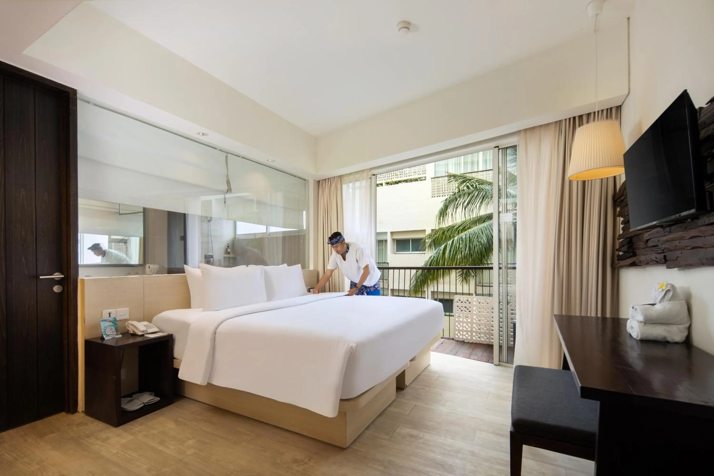 Bedroom, Bed in The Akmani Legian