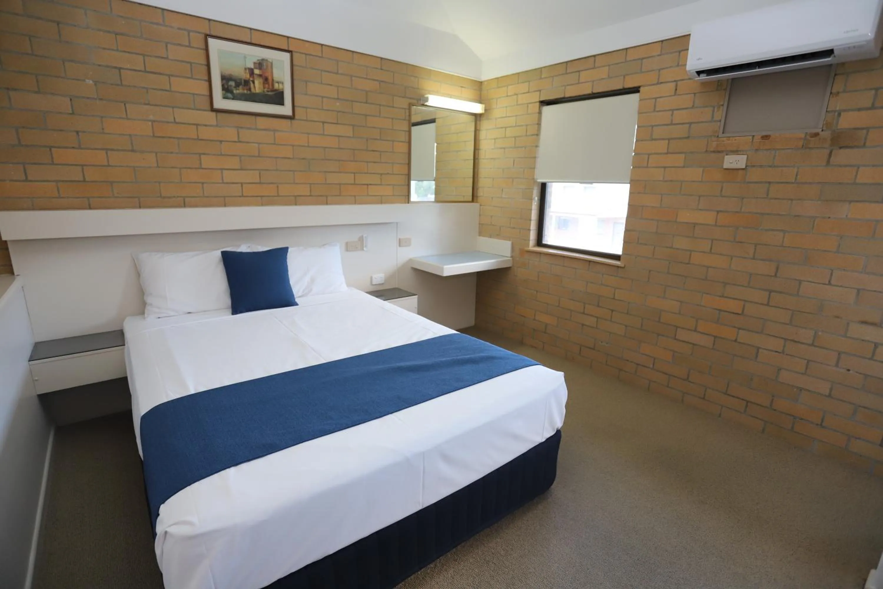 Bed in Great Eastern Motor Inn Gympie