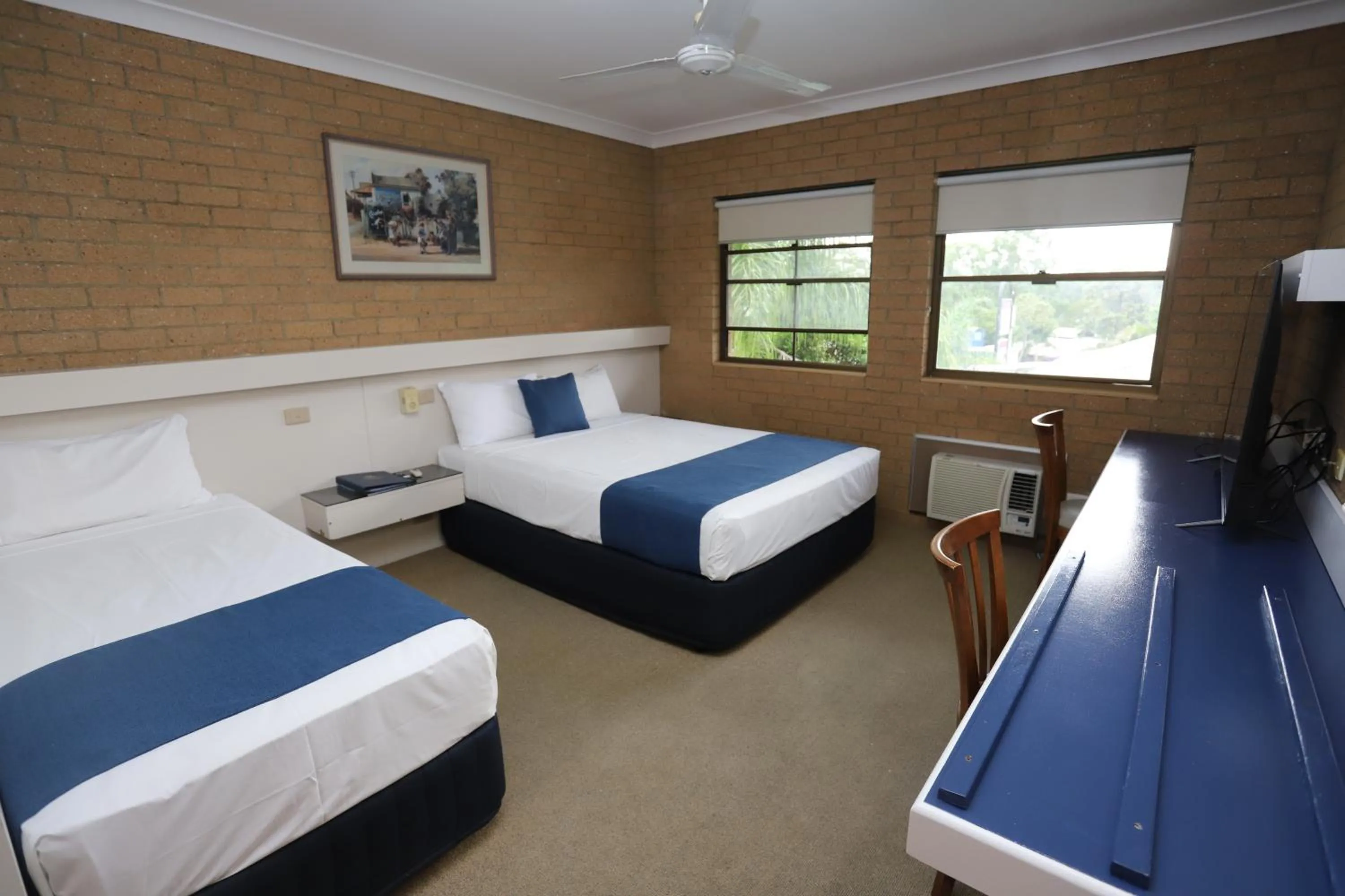Bed in Great Eastern Motor Inn Gympie