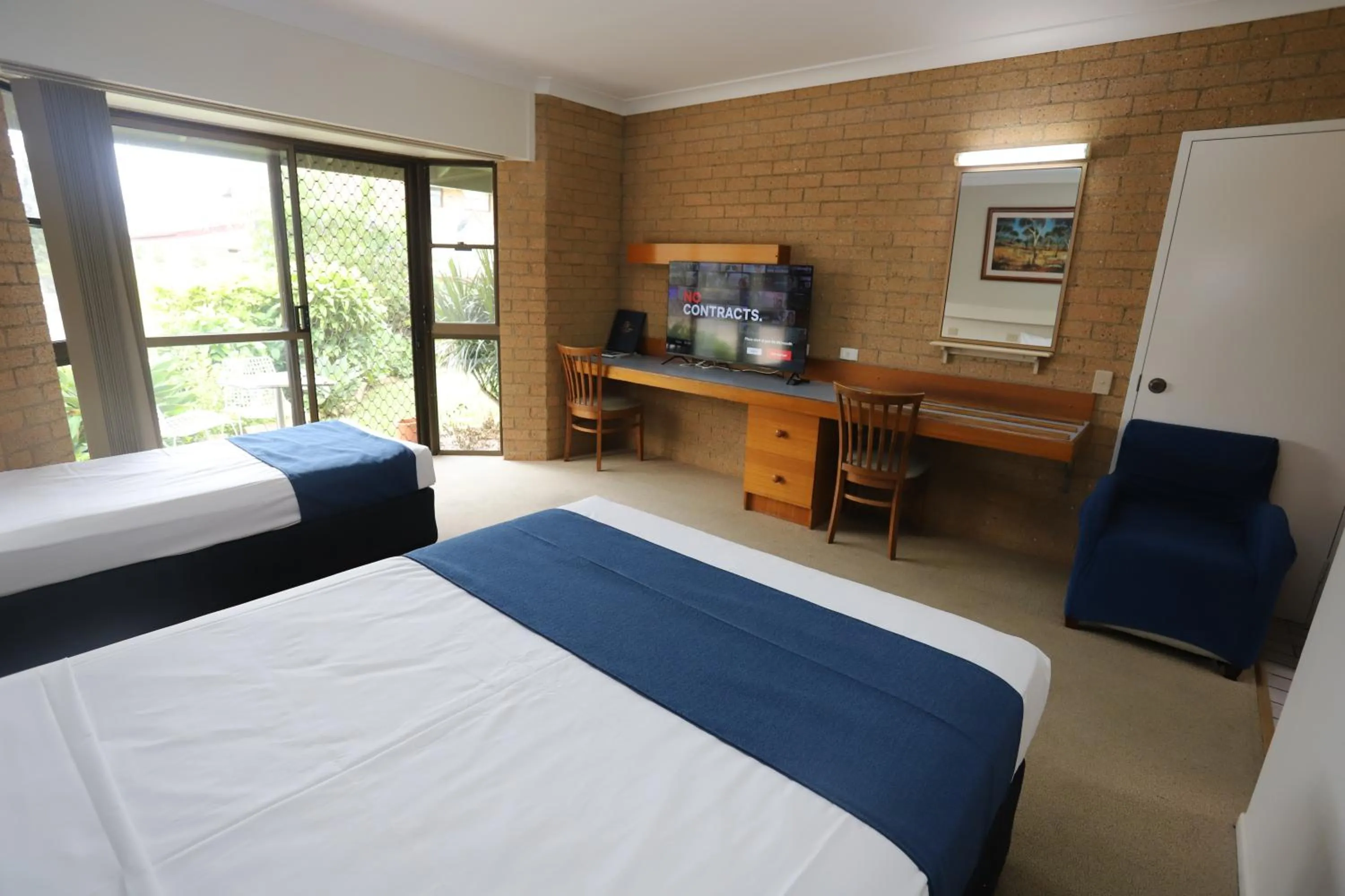 Bed in Great Eastern Motor Inn Gympie