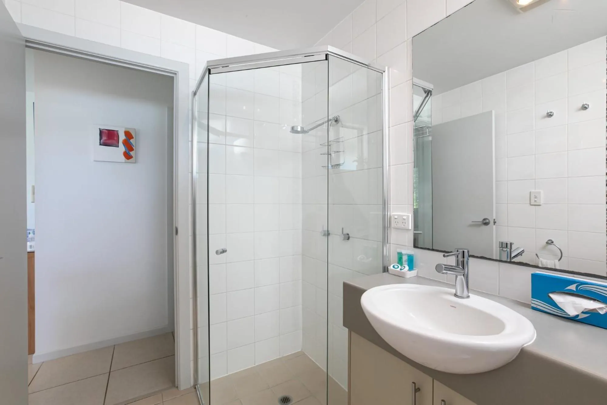 Shower in Waterview Airlie Beach