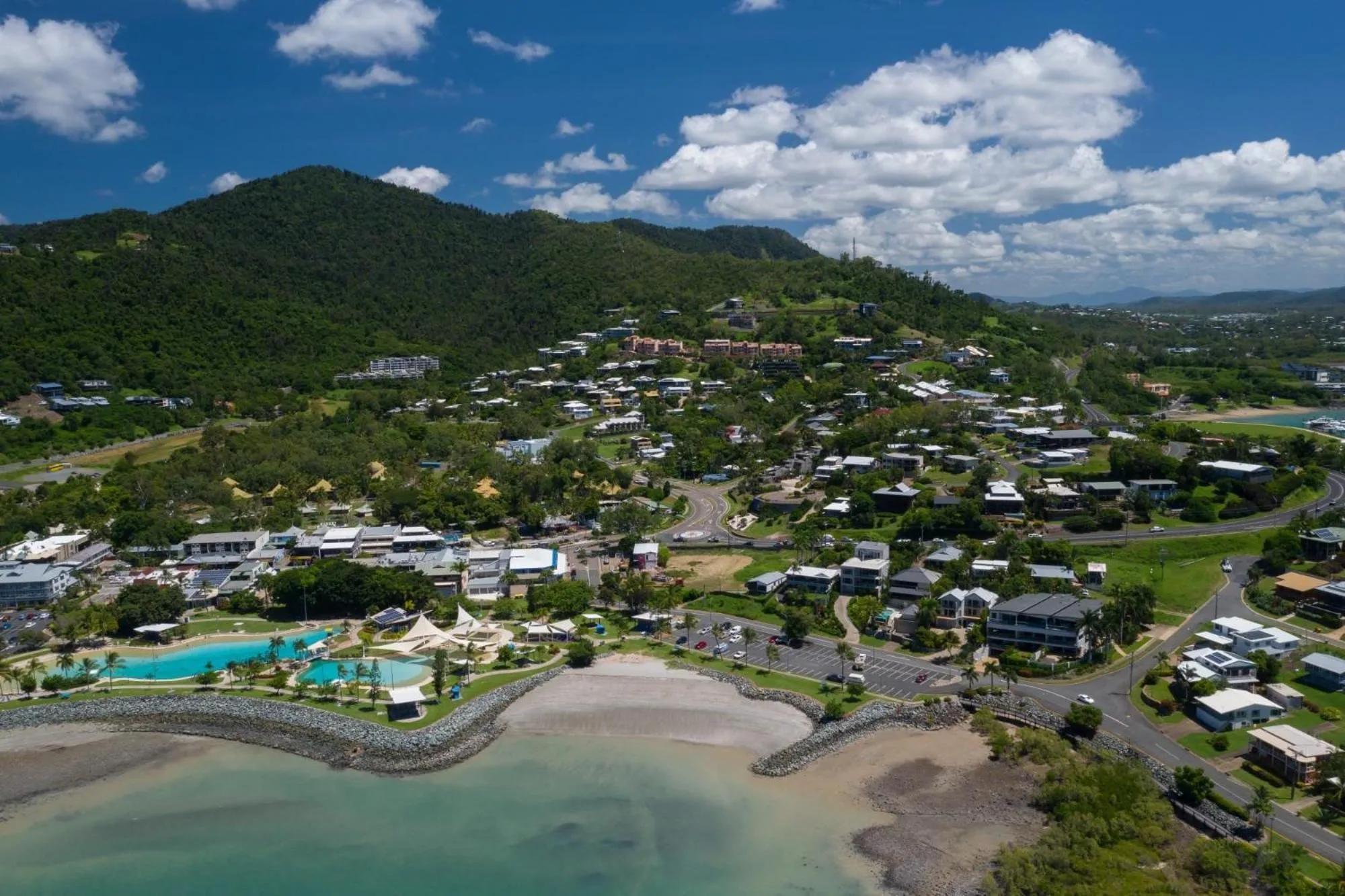 Beach in Waterview Airlie Beach