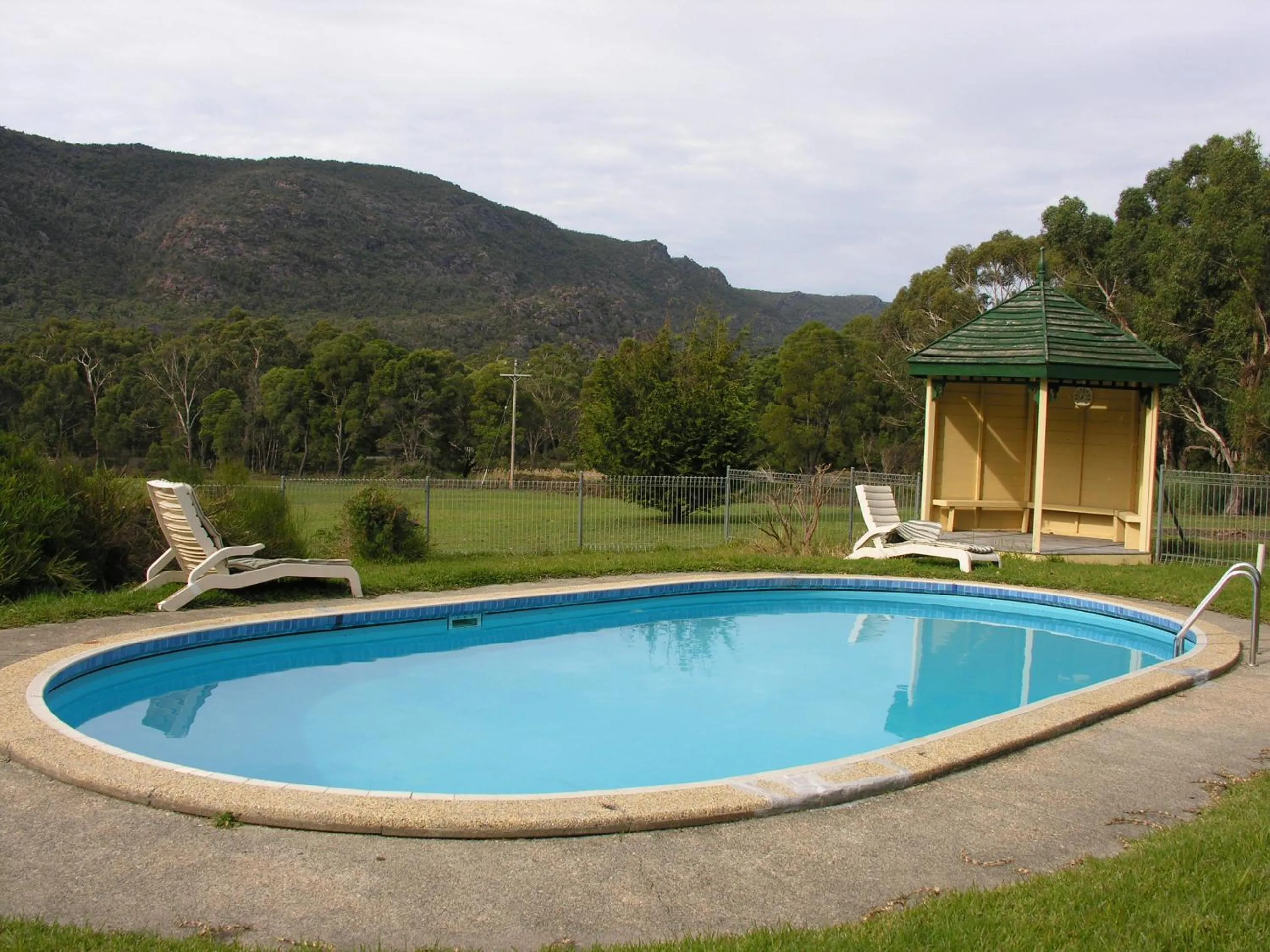 Day in The Grampians Motel