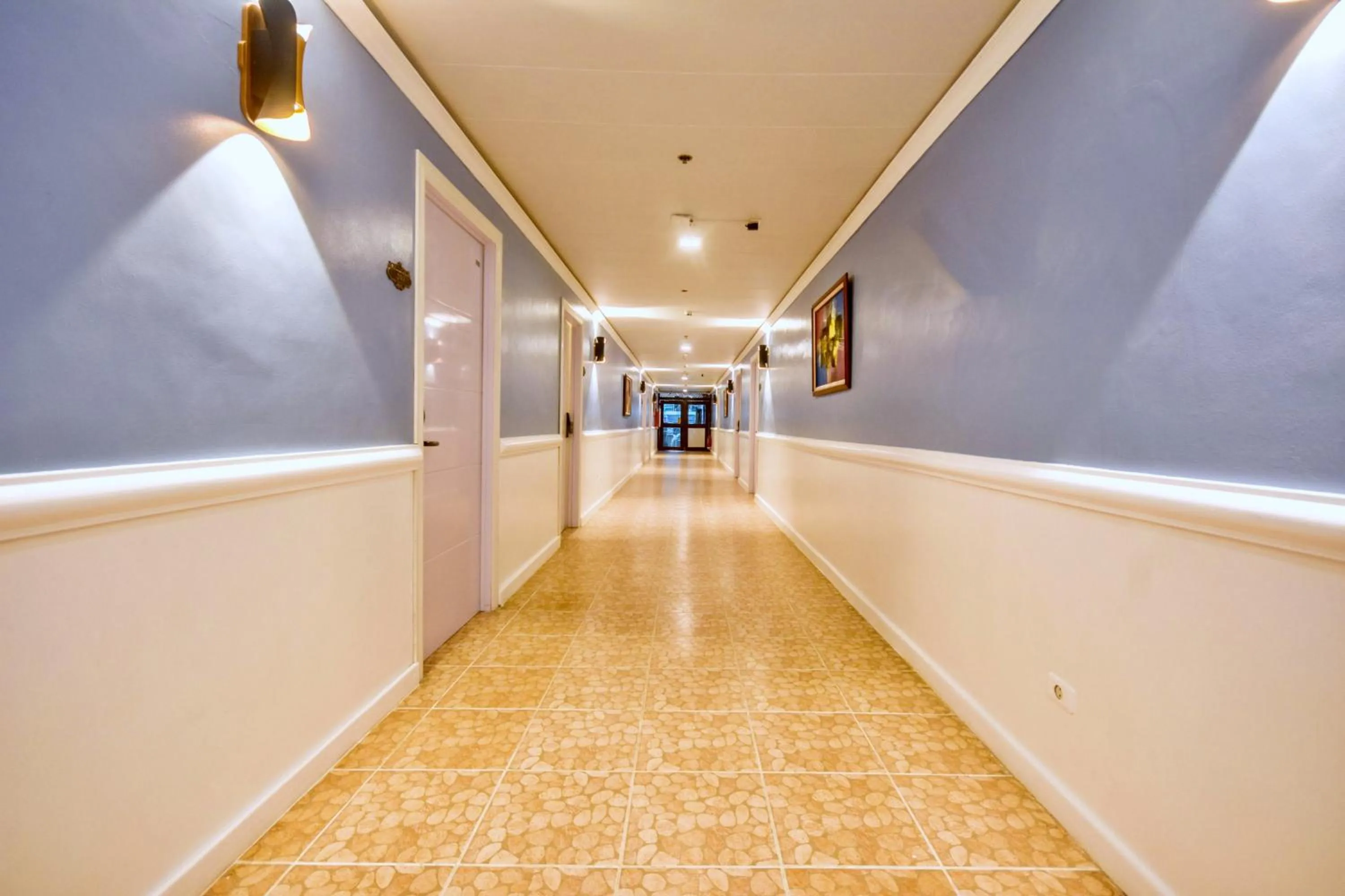 Property building in Royal Park Resort Boracay